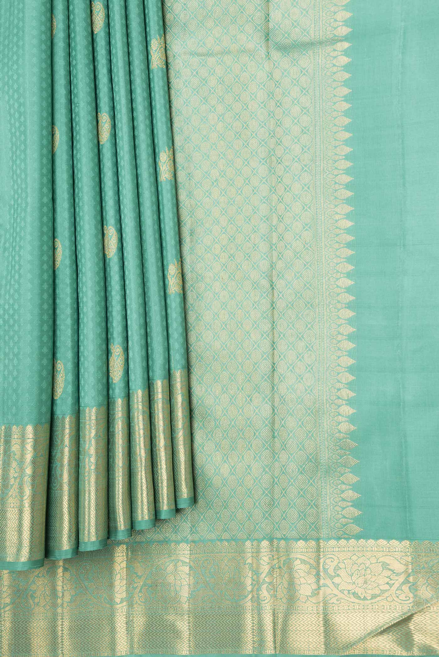 Pure Silk Pure Zari Green Dual Tone Kanchipuram Saree - Image 4
