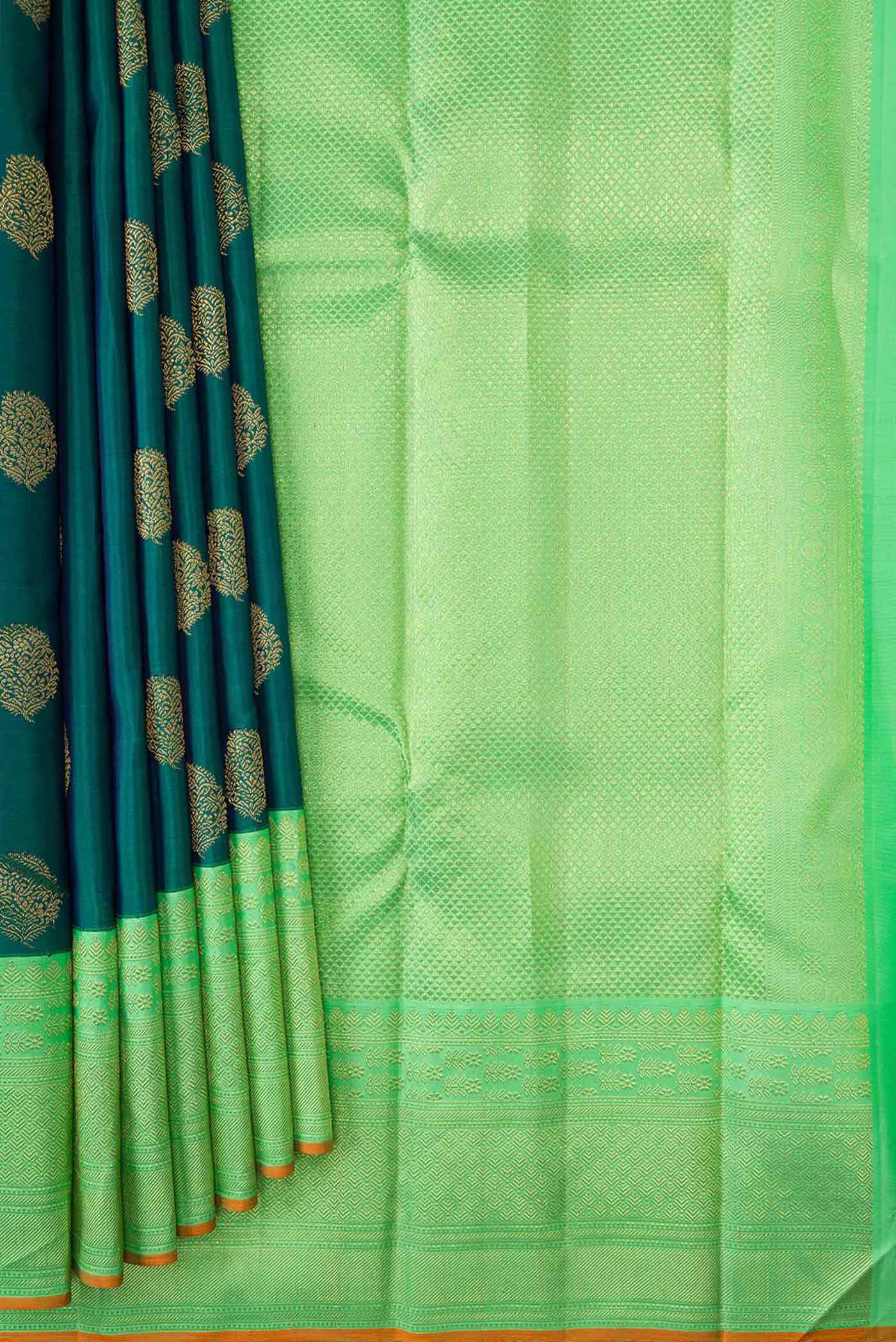 Pure Silk Pure Zari Green Dual Tone Kanjivaram Saree - Image 4