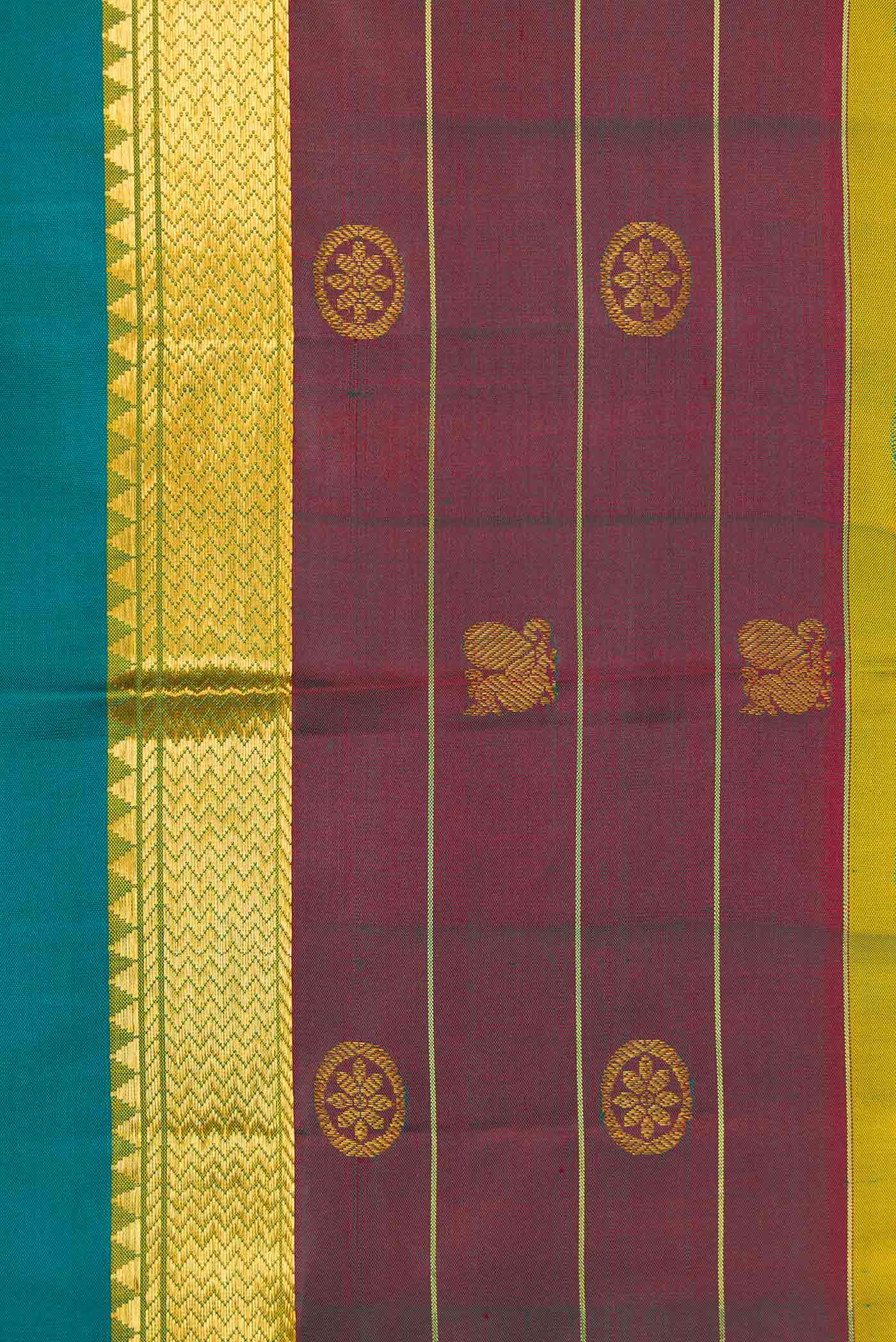 Pure Silk Pure Zari Green Dual Tone Kanjivaram Saree - Image 3