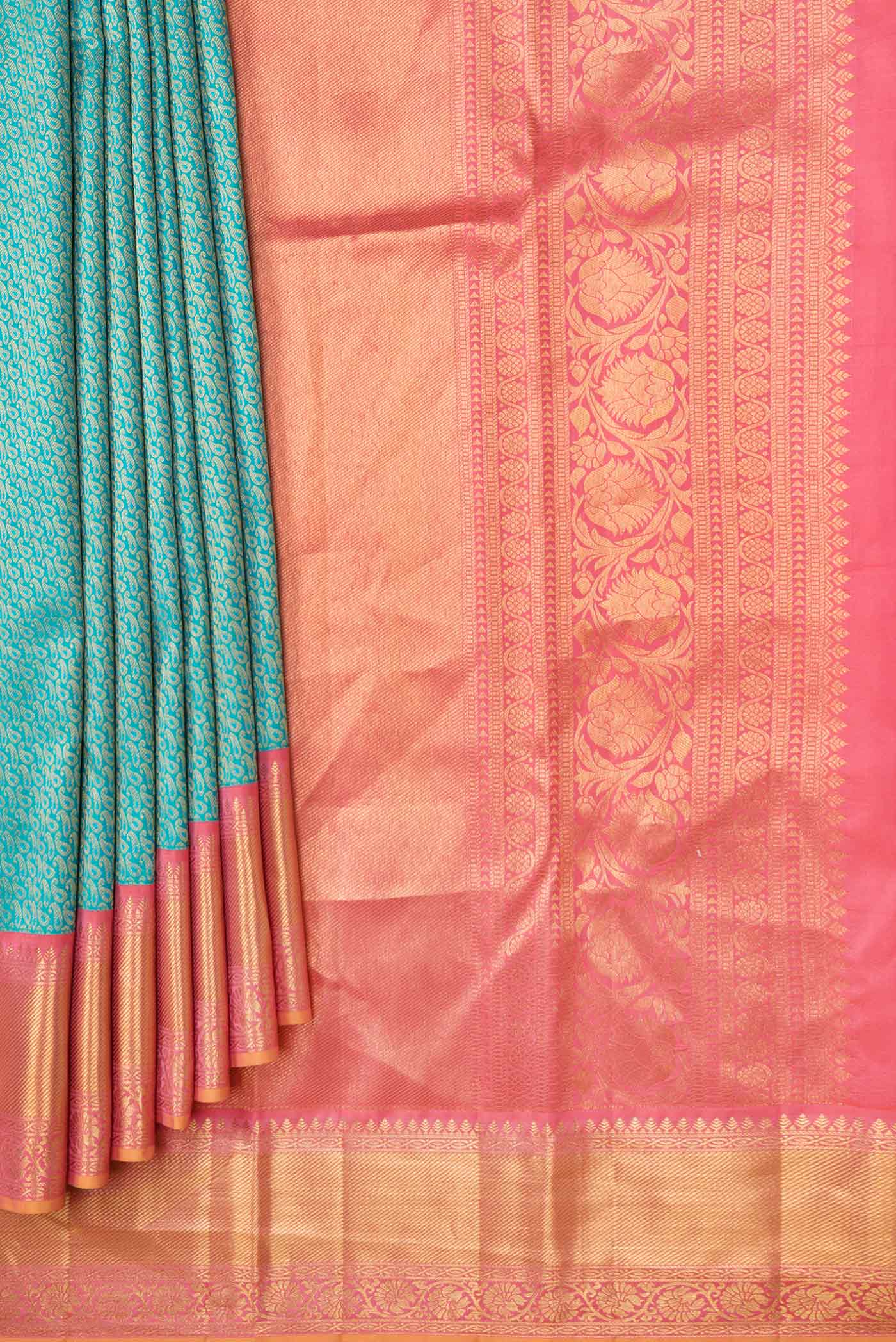 Pure Silk Pure Zari Green Dual Tone Kanjivaram Saree - Image 4