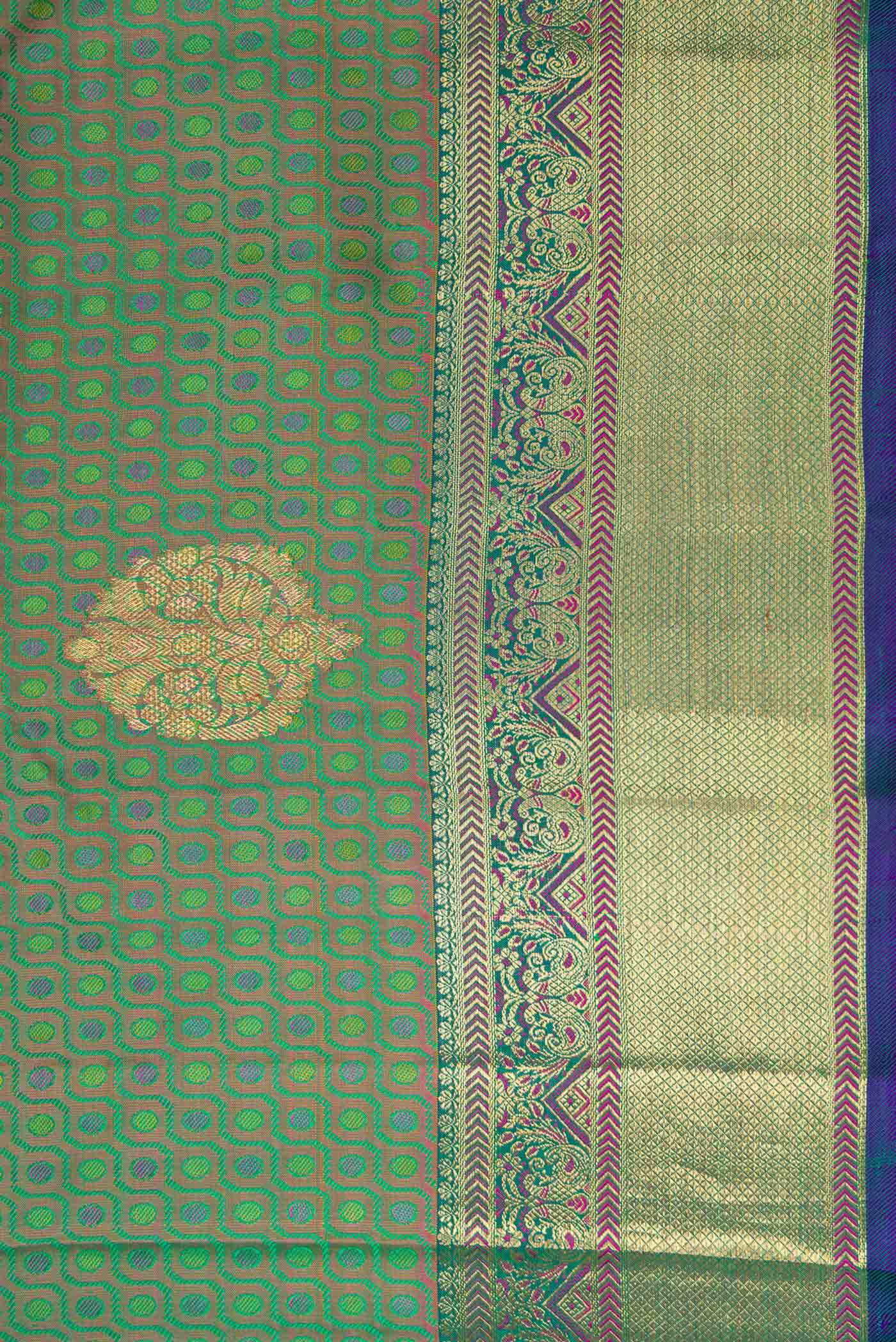 Pure Silk Pure Zari Green Kanchipuram Saree - Image 3