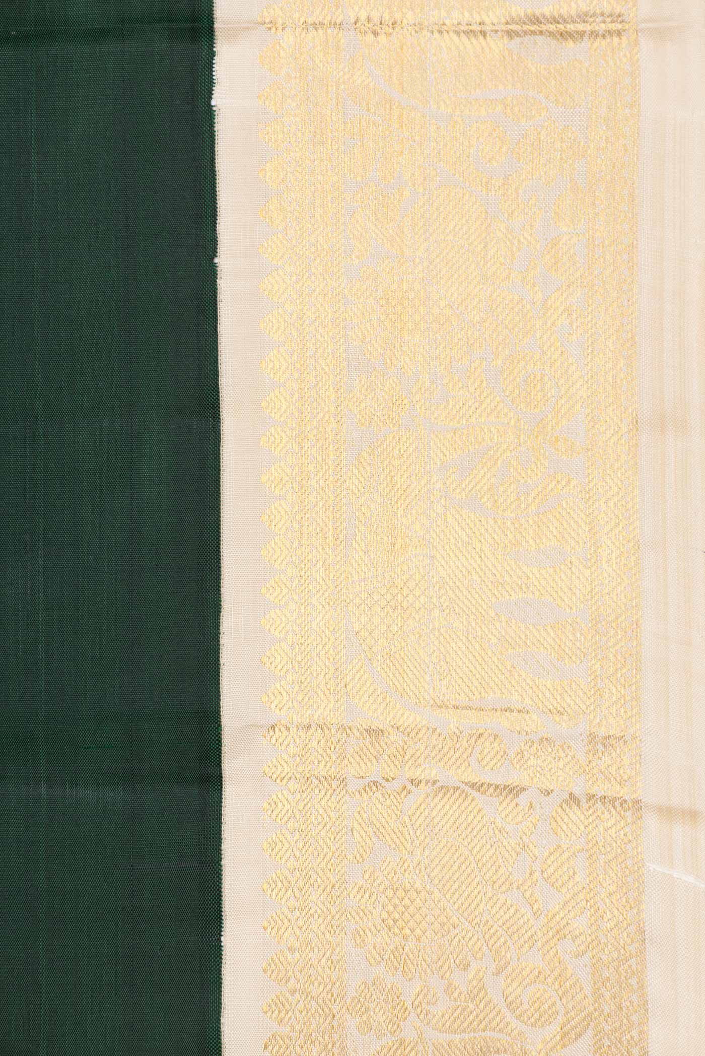 Pure Silk Pure Zari Green Dual Tone Kanjivaram Saree - Image 3