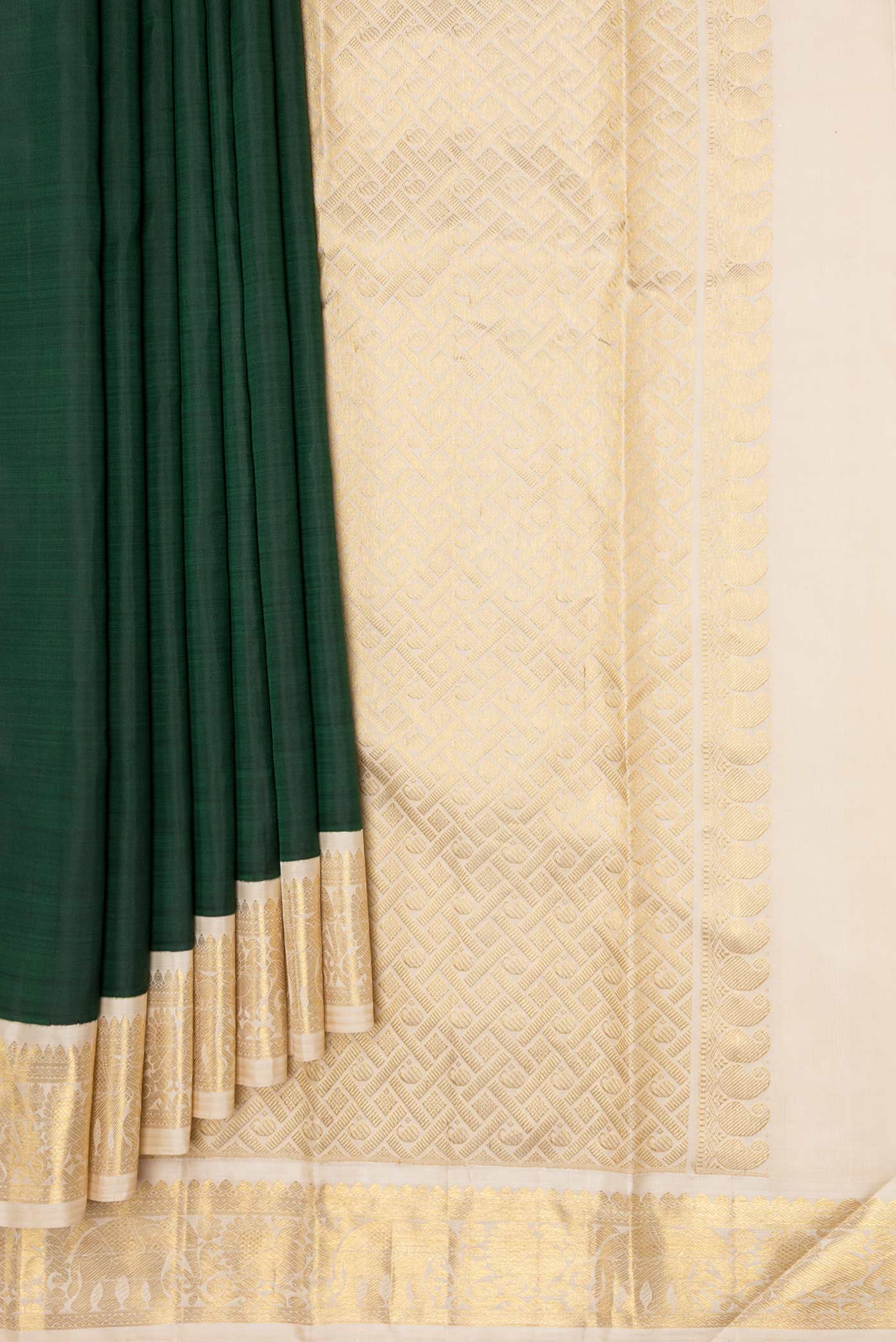 Pure Silk Pure Zari Green Dual Tone Kanjivaram Saree - Image 4