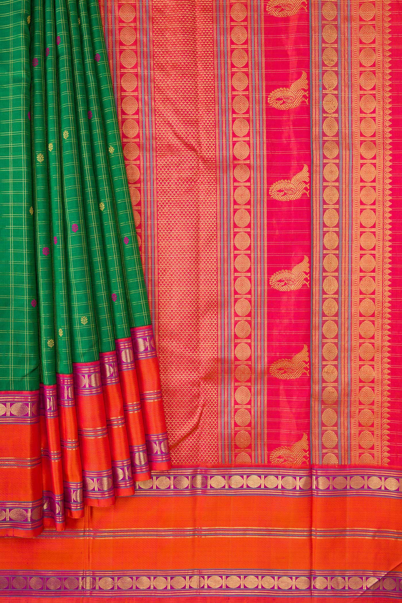 Pure Silk Pure Zari Green Kanjivaram Saree - Image 4