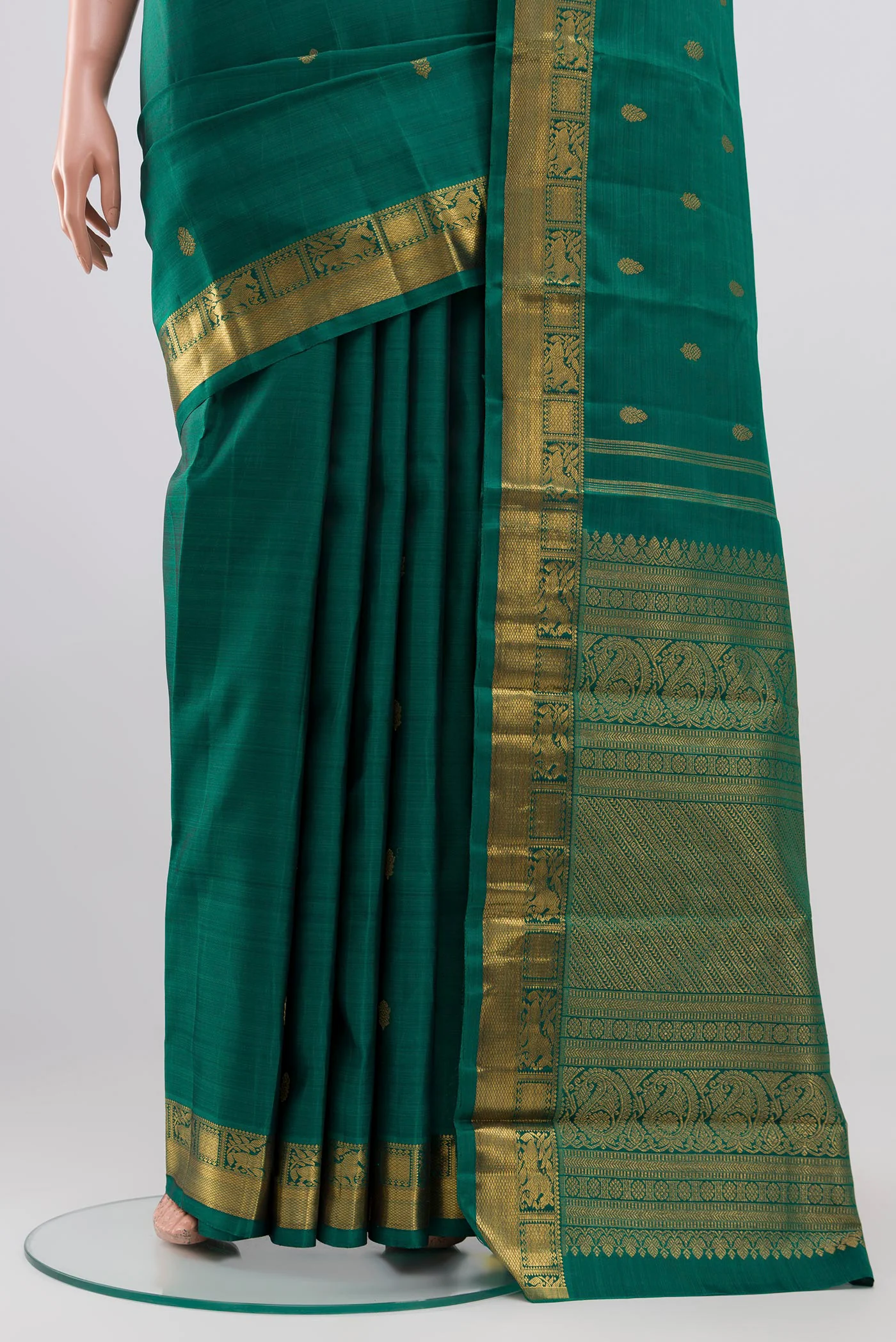 Pure Silk Pure Zari Green Kanchipuram Saree - Image 3