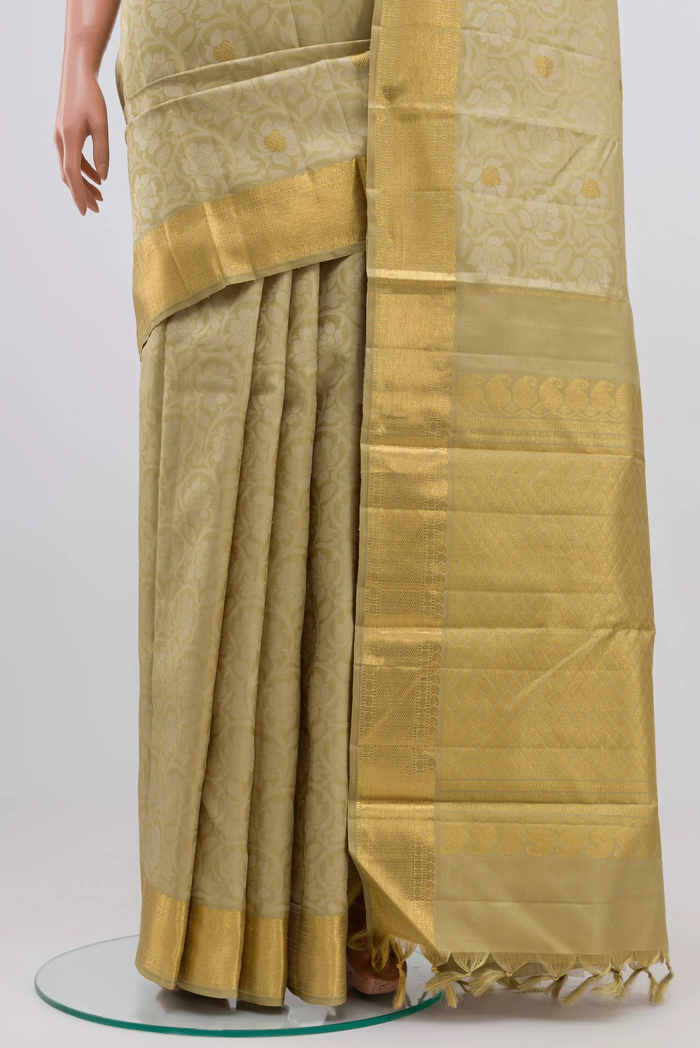Pure Silk Pure Zari Beige Kanjivaram Saree - Image 3