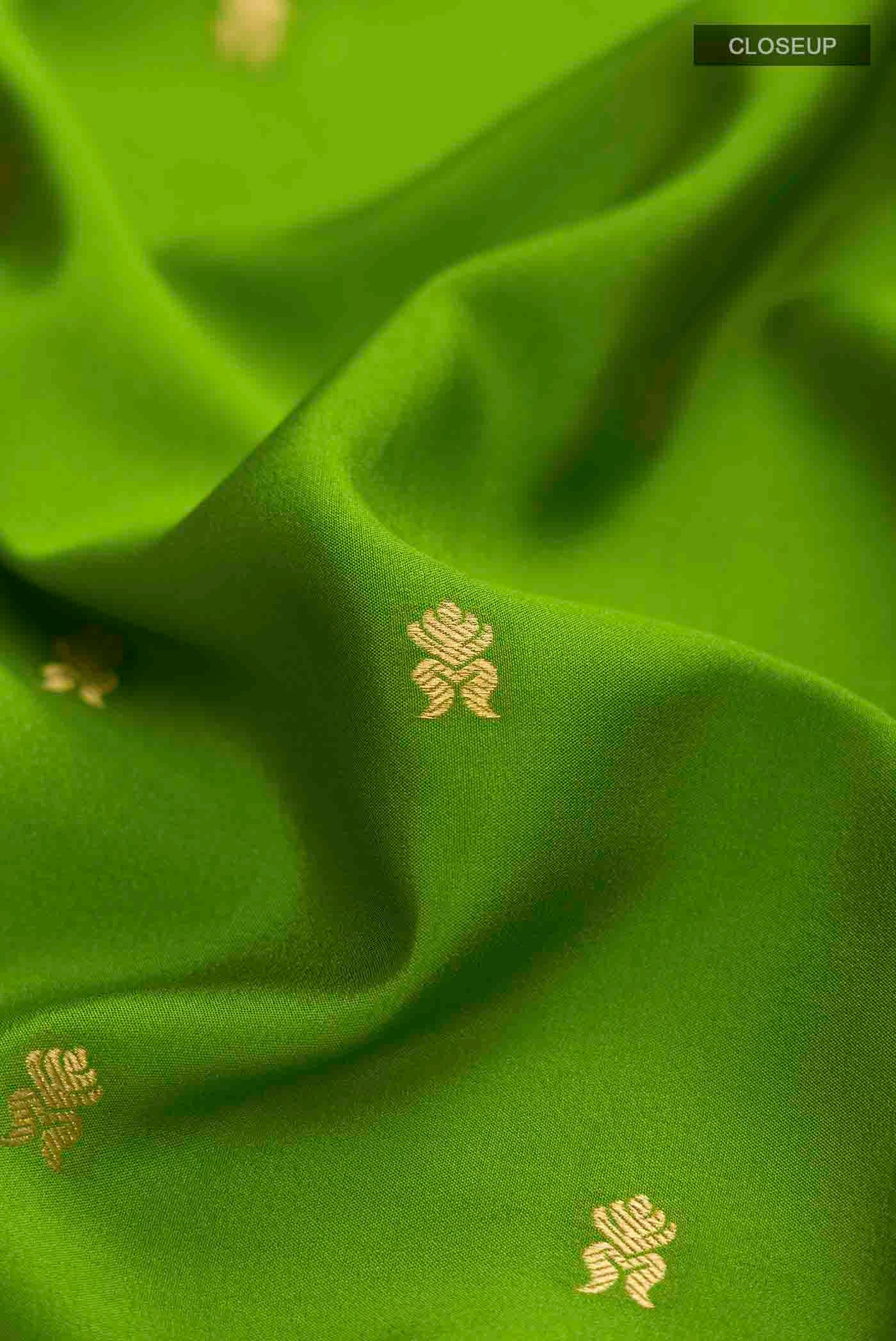 Pure Silk Pure Zari Green Mysore Crepe Saree - Image 2