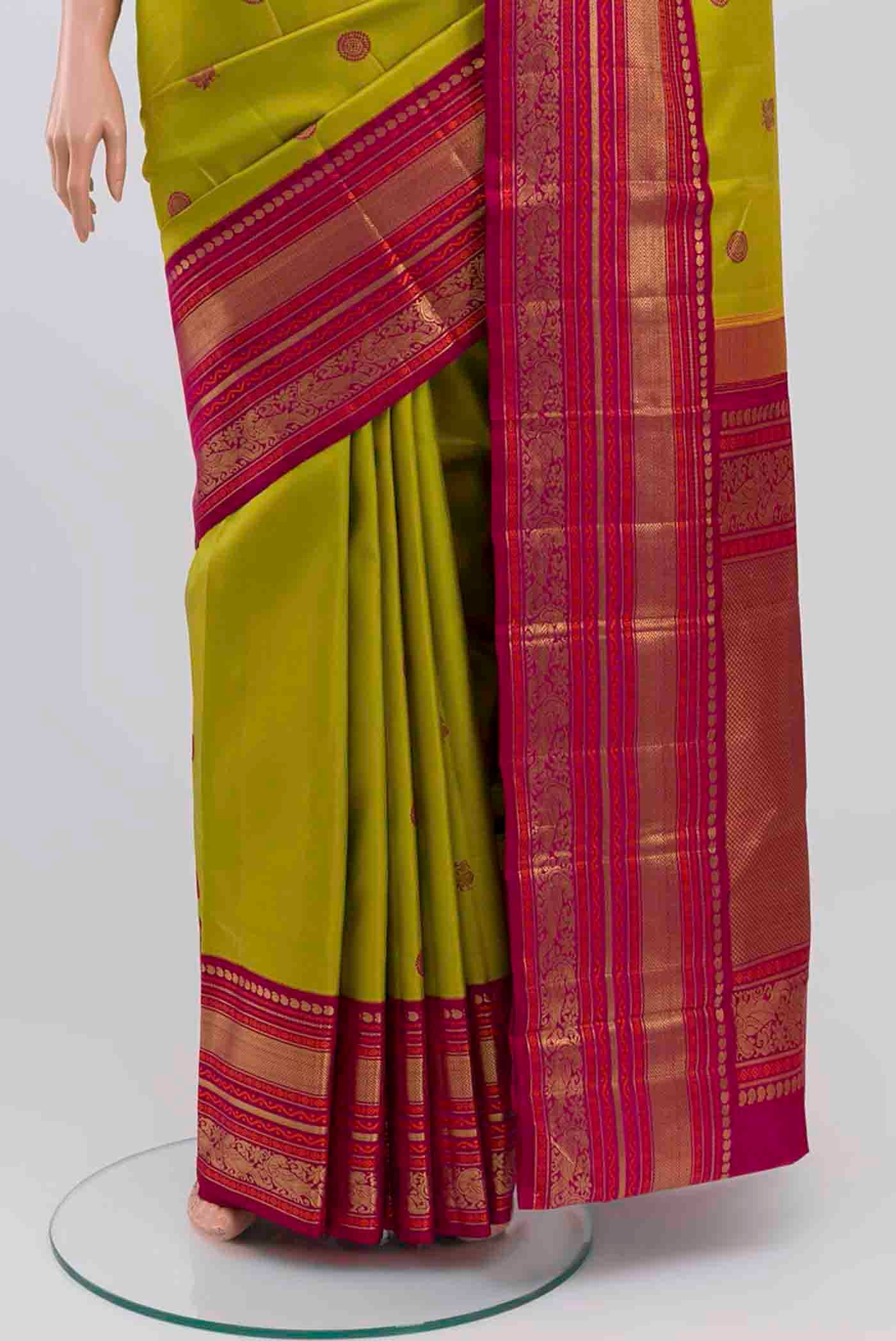 Pure Silk Pure Zari Parrot Green Kanchipuram Saree - Image 3