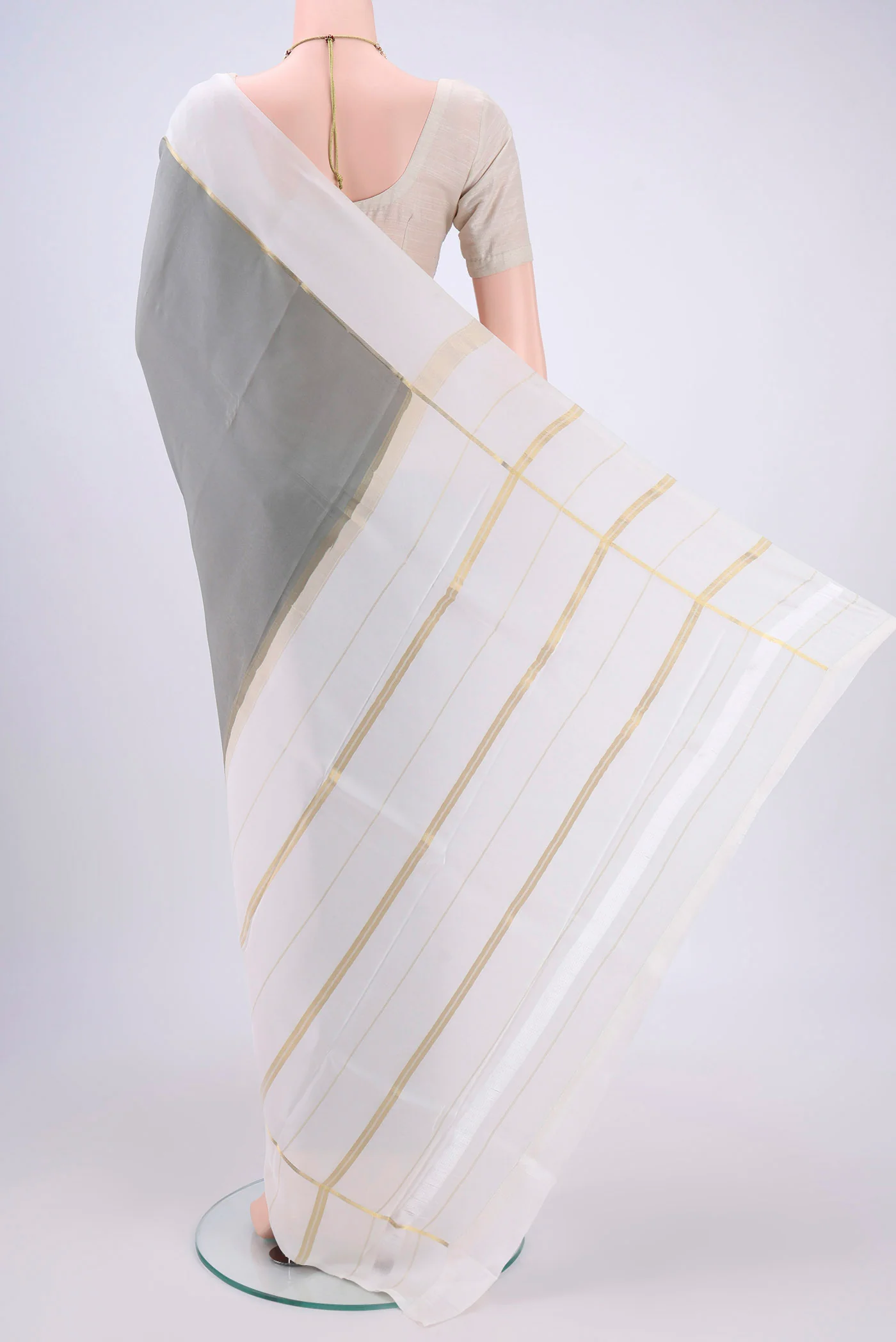 Pure Silk Pure Zari Grey Mysore Crepe Saree - Image 3