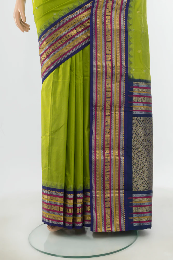 Parrot Green Bangalore Silk - kadyal Saree - Image 3