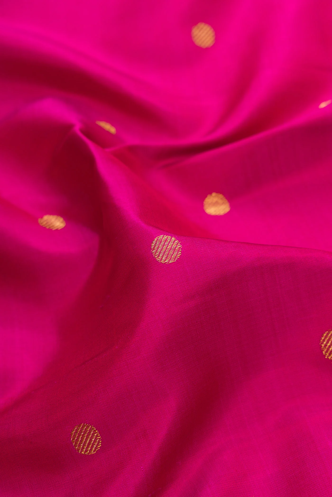 Pure Silk Pure Zari Magenta Kanchipuram Saree - Image 2