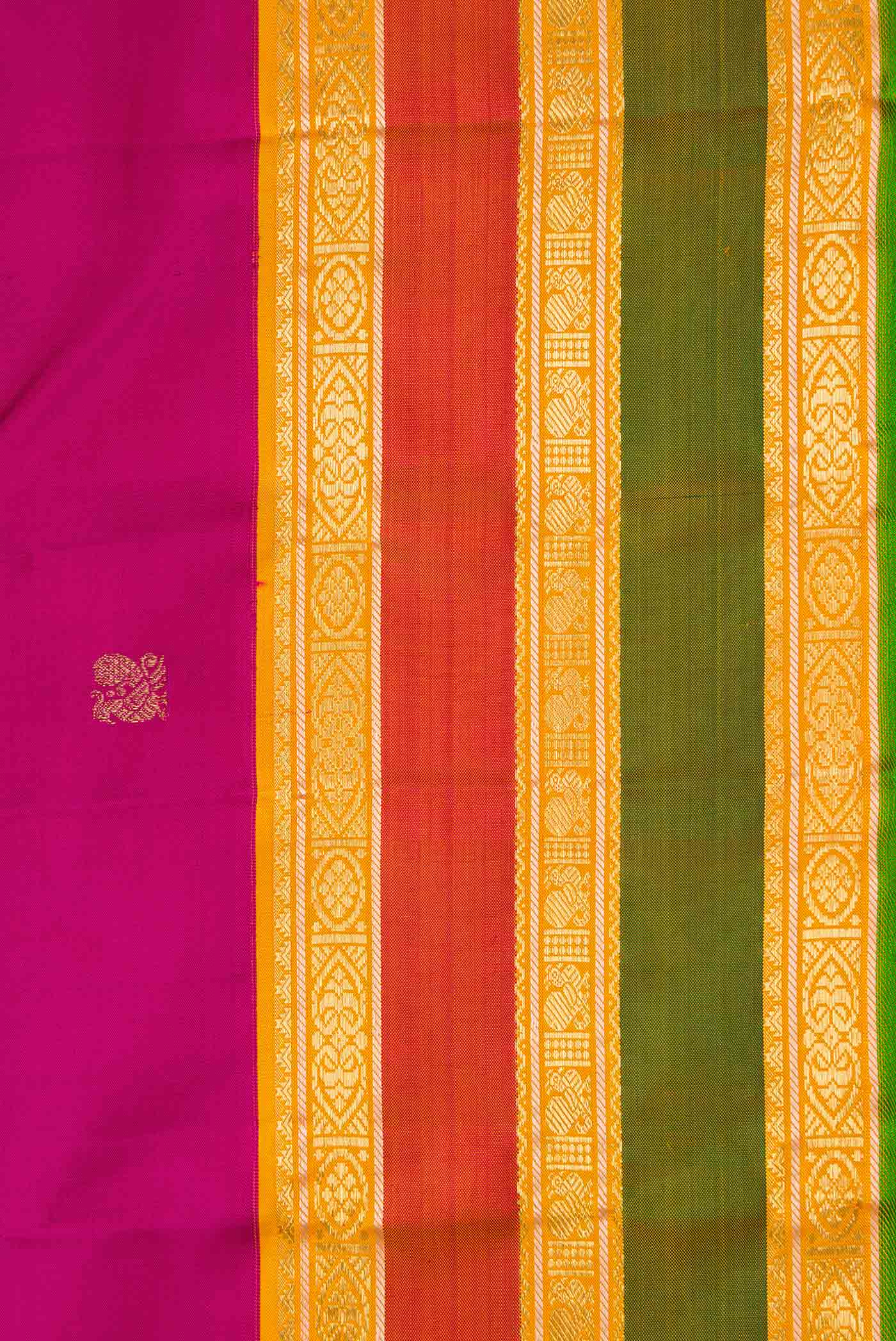 Pure Silk Pure Zari Magenta Dual Tone Kanchipuram Saree - Image 3