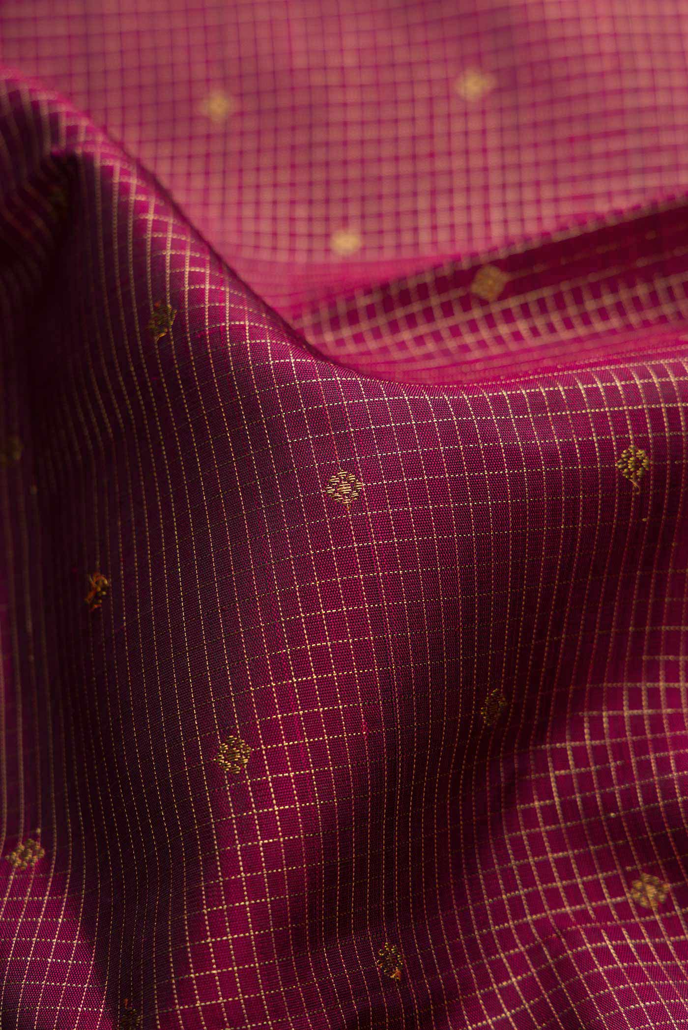 Pure Silk Pure Zari Maroon Dual Tone Kanjivaram Saree - Image 2