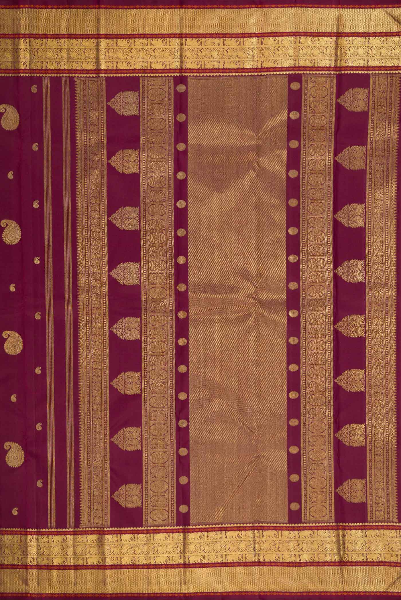 Pure Silk Pure Zari Maroon Dual Tone Kanjivaram Saree - Image 7