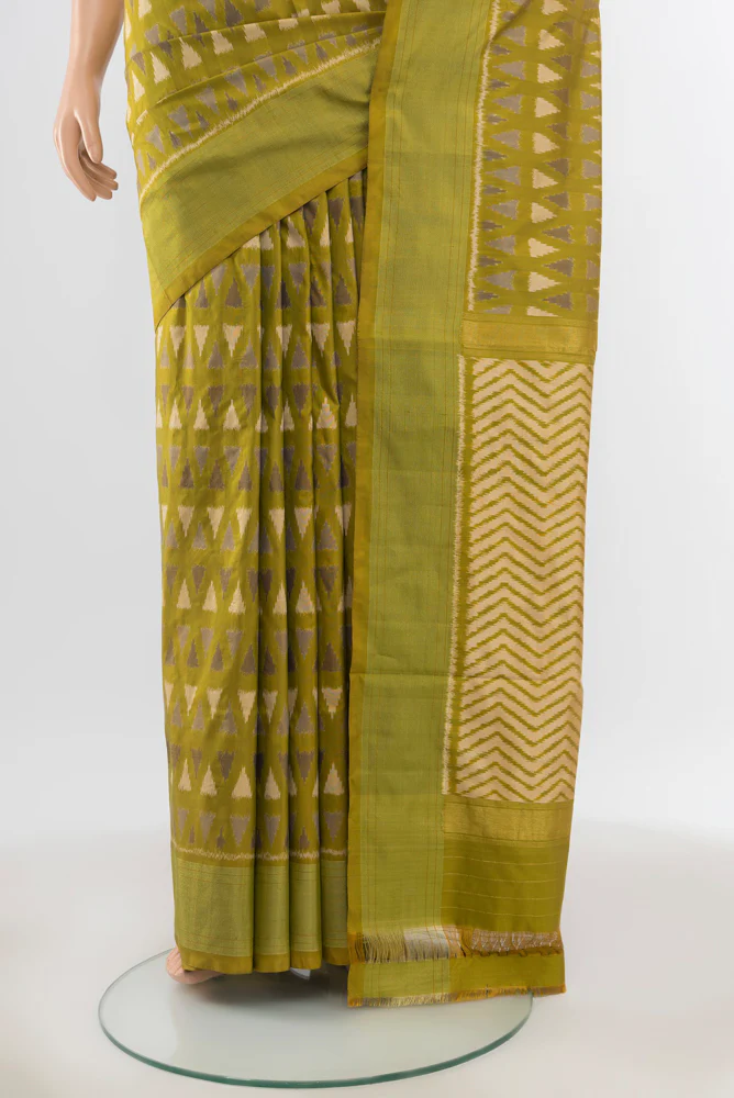Mehandi Green Pochampally Silk Saree - Image 3
