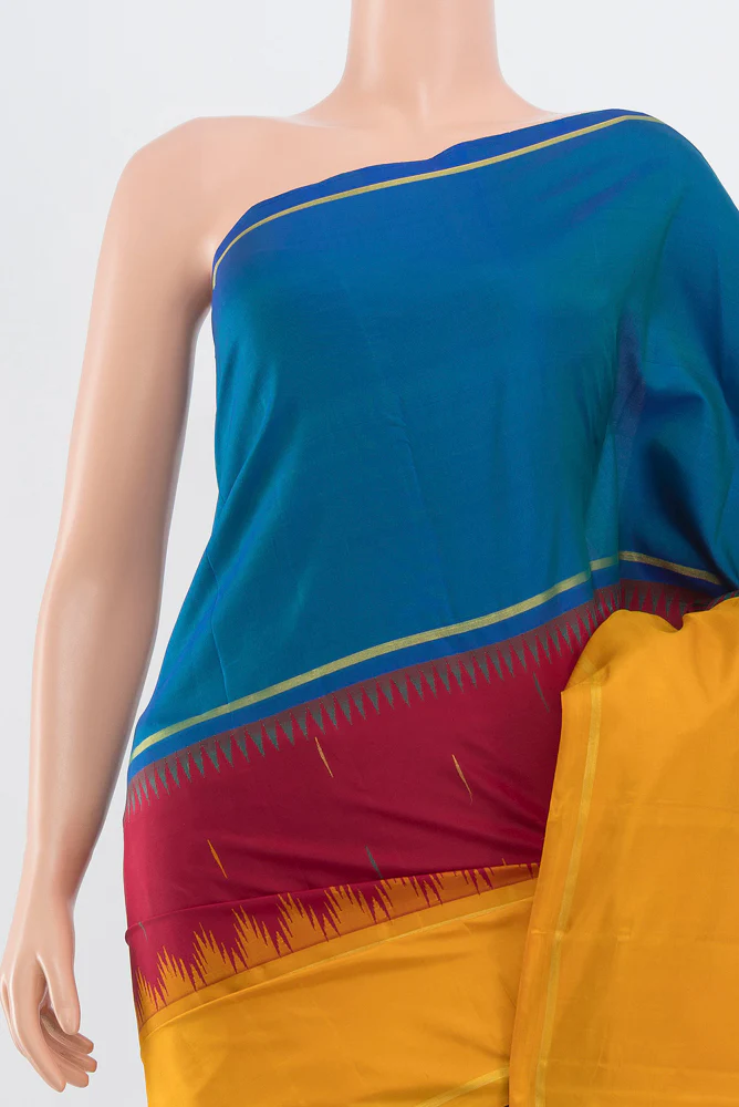 Pure Silk Pure Zari Maroon Kanchipuram Saree - Image 2