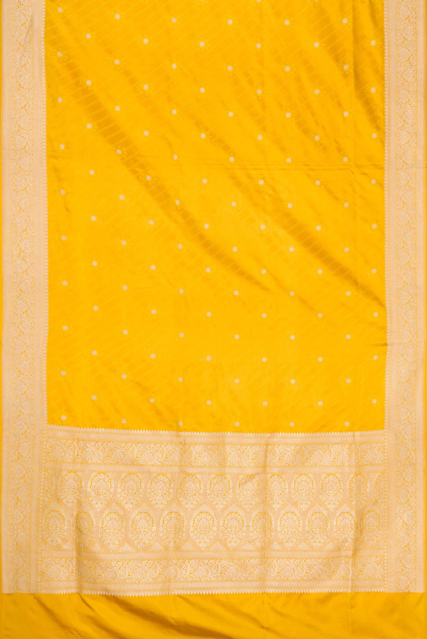 Pure Silk Pure Zari Mustard Dual Tone Banarasi Saree - Image 6