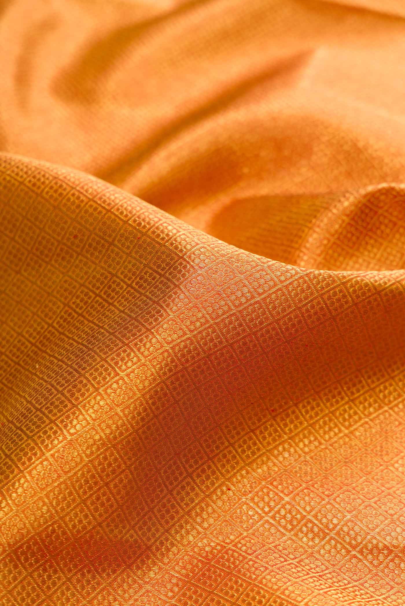 Pure Silk Pure Zari Mustard Dual Tone Kanjivaram Saree - Image 2