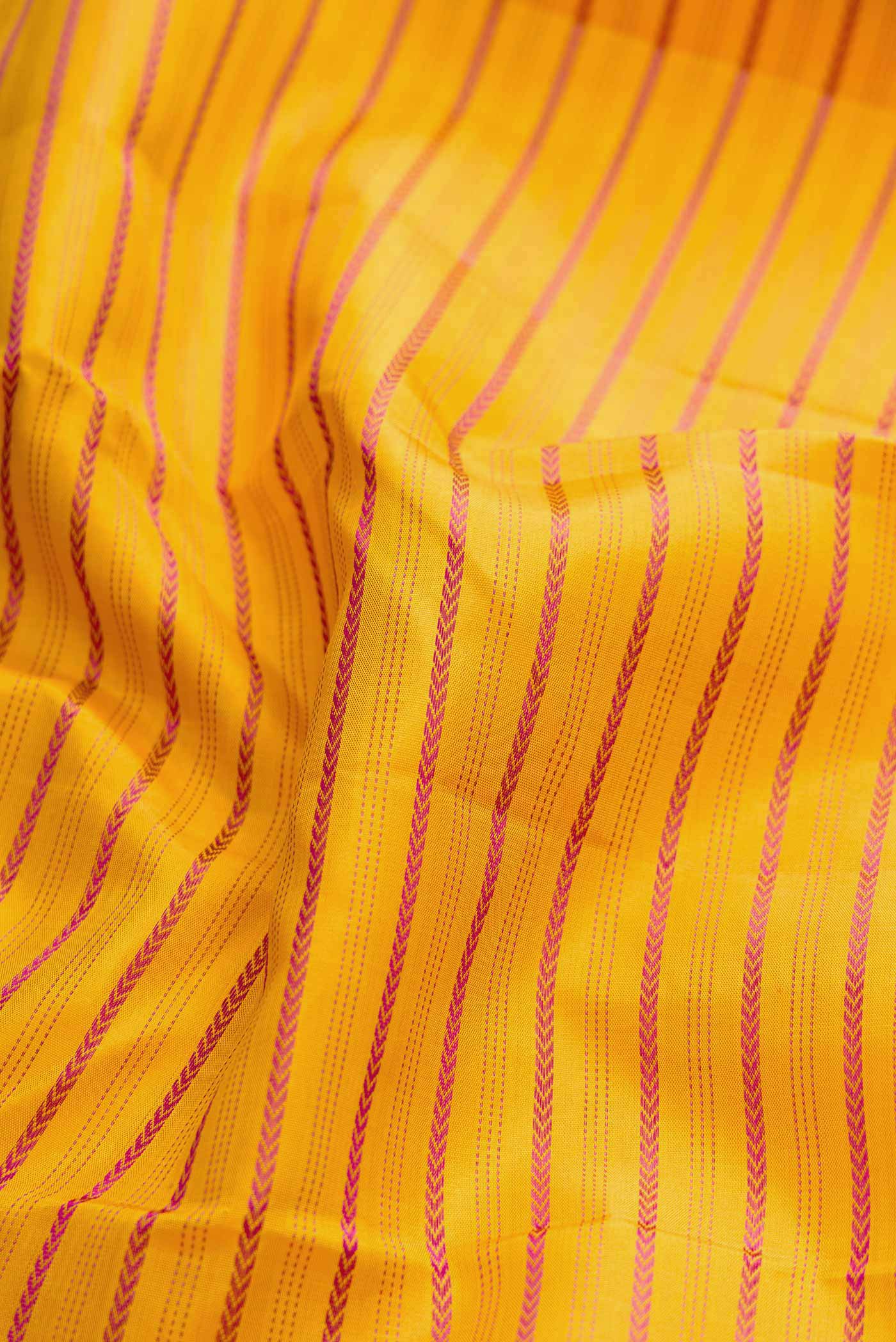 Pure Silk Pure Zari Mustard Dual Tone Kanjivaram Saree - Image 3