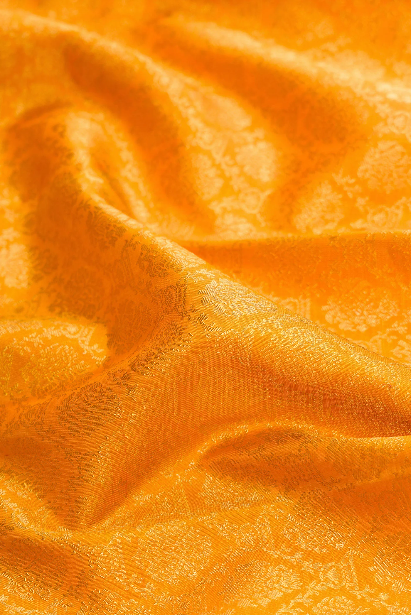 Pure Silk Pure Zari Yellow Kanjivaram Saree - Image 2