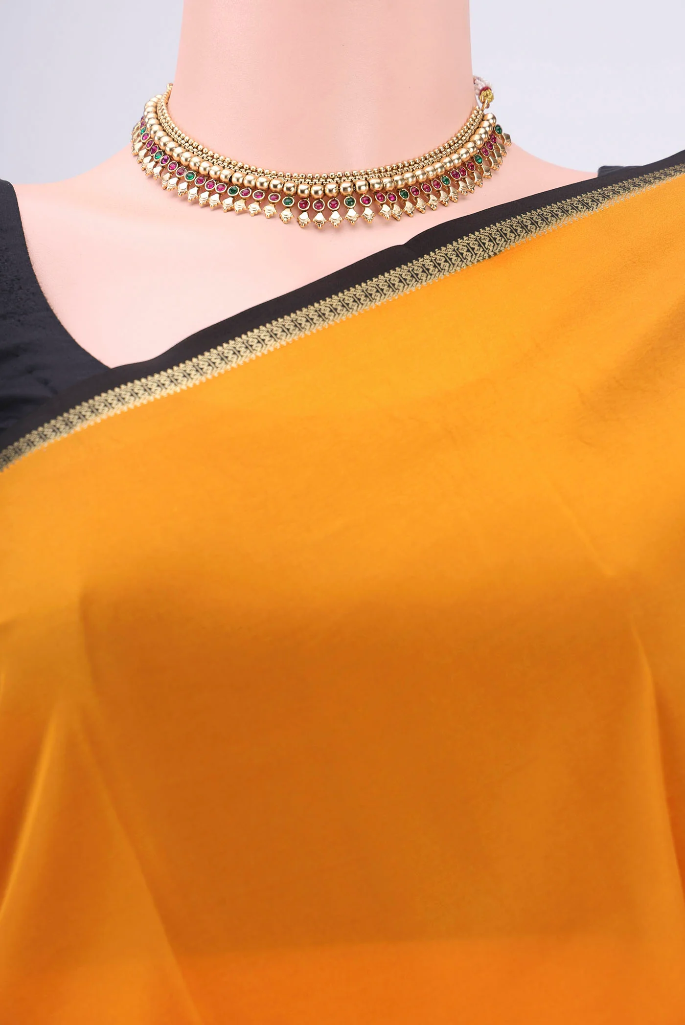 Pure Silk Pure Zari Yellow Mysore Crepe Saree - Image 2