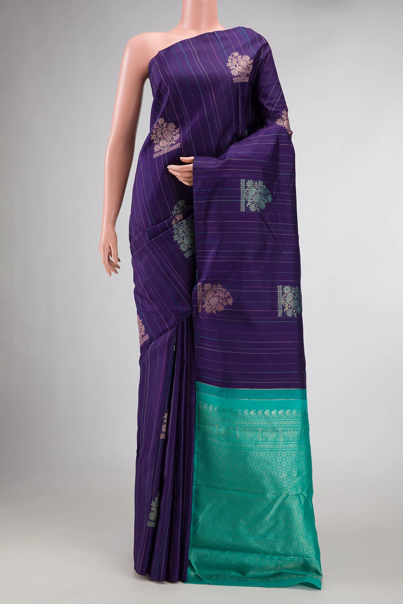Pure Silk Pure Zari Navy Blue Dual Tone Kanjivaram Saree