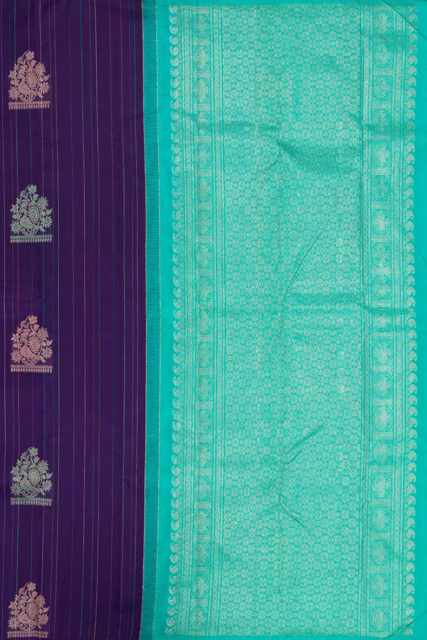 Pure Silk Pure Zari Navy Blue Dual Tone Kanjivaram Saree - Image 6