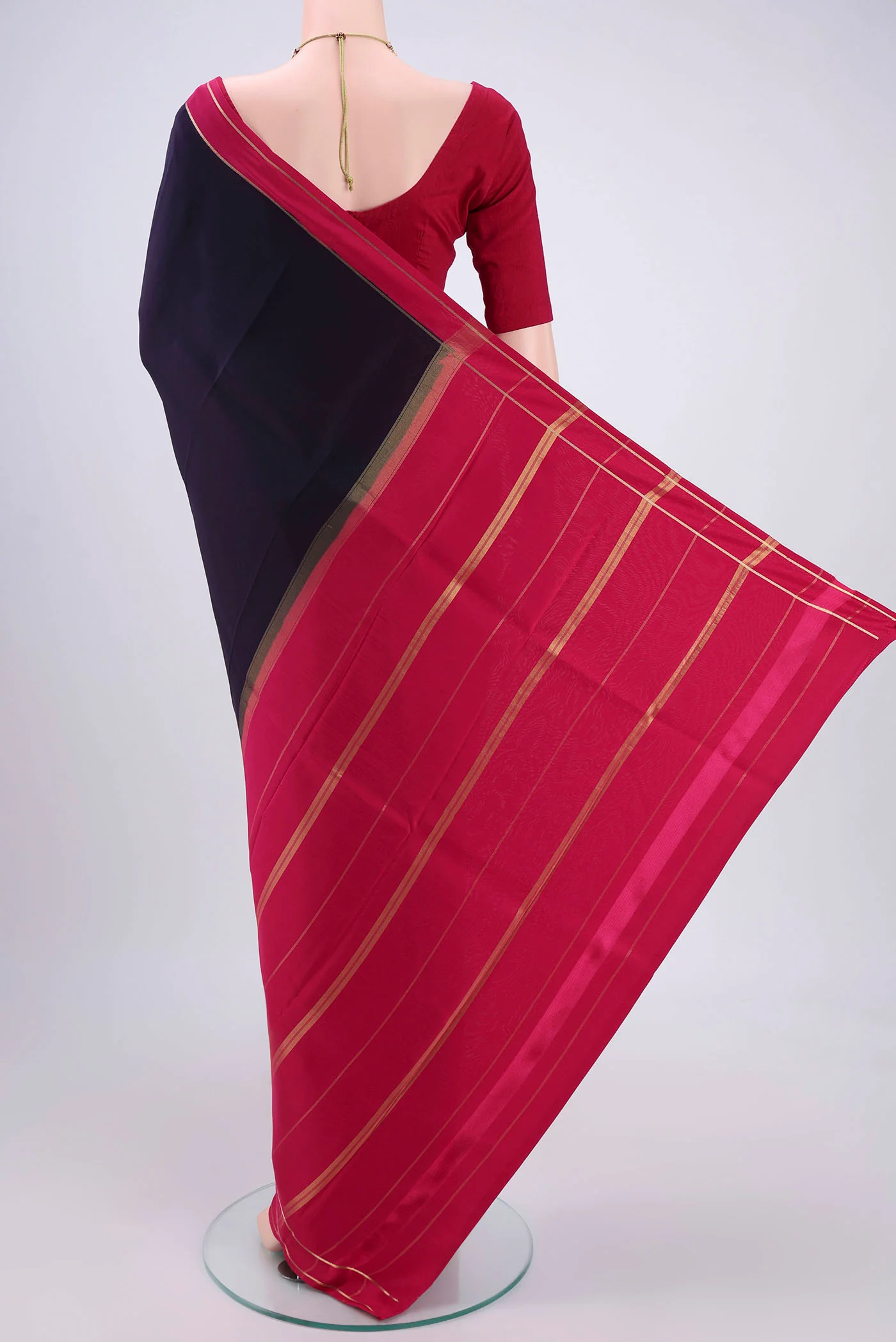 Pure Silk Pure Zari Navy Blue Mysore Crepe Saree - Image 3