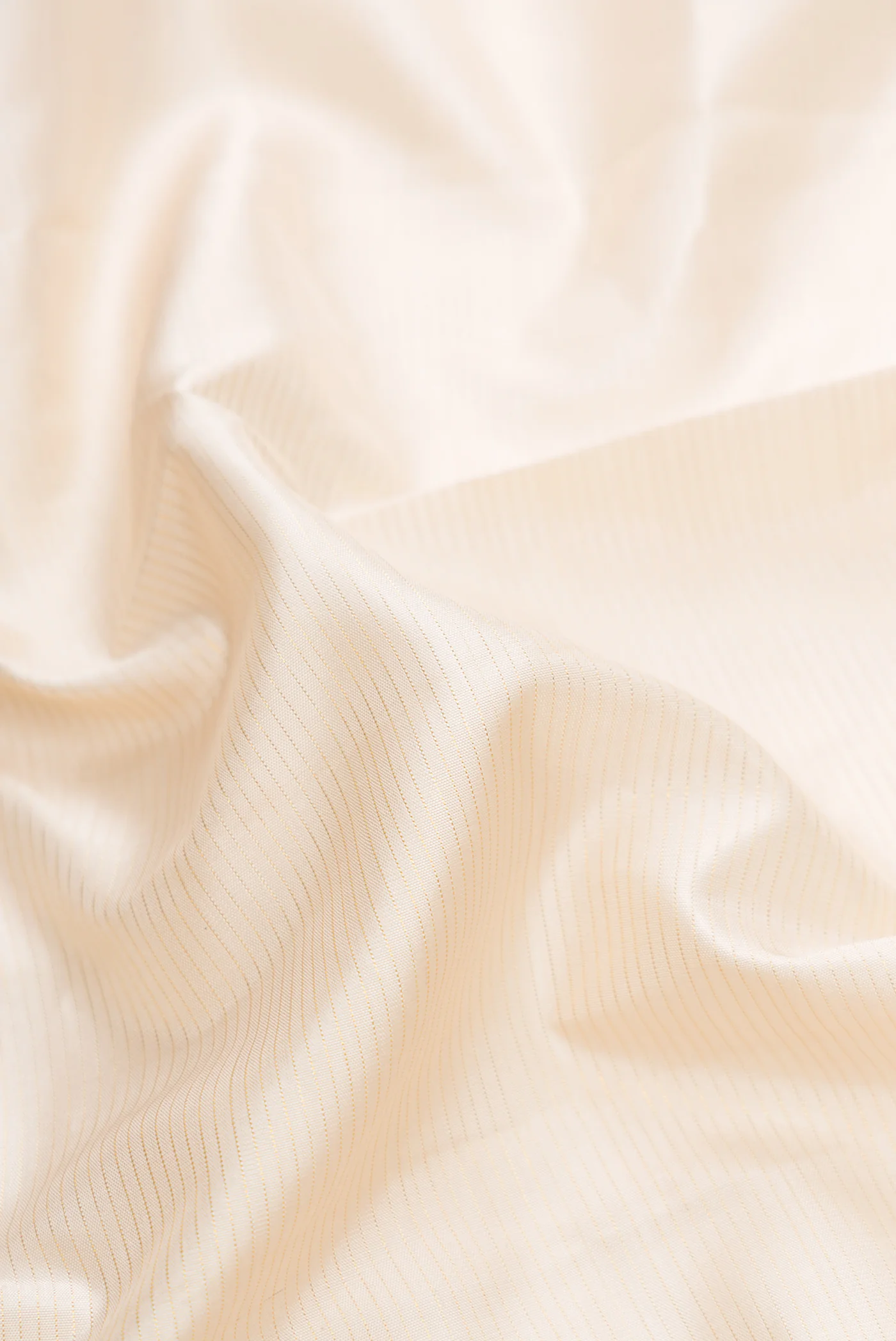 Pure Silk Pure Zari Off White Kanchipuram Saree - Image 2