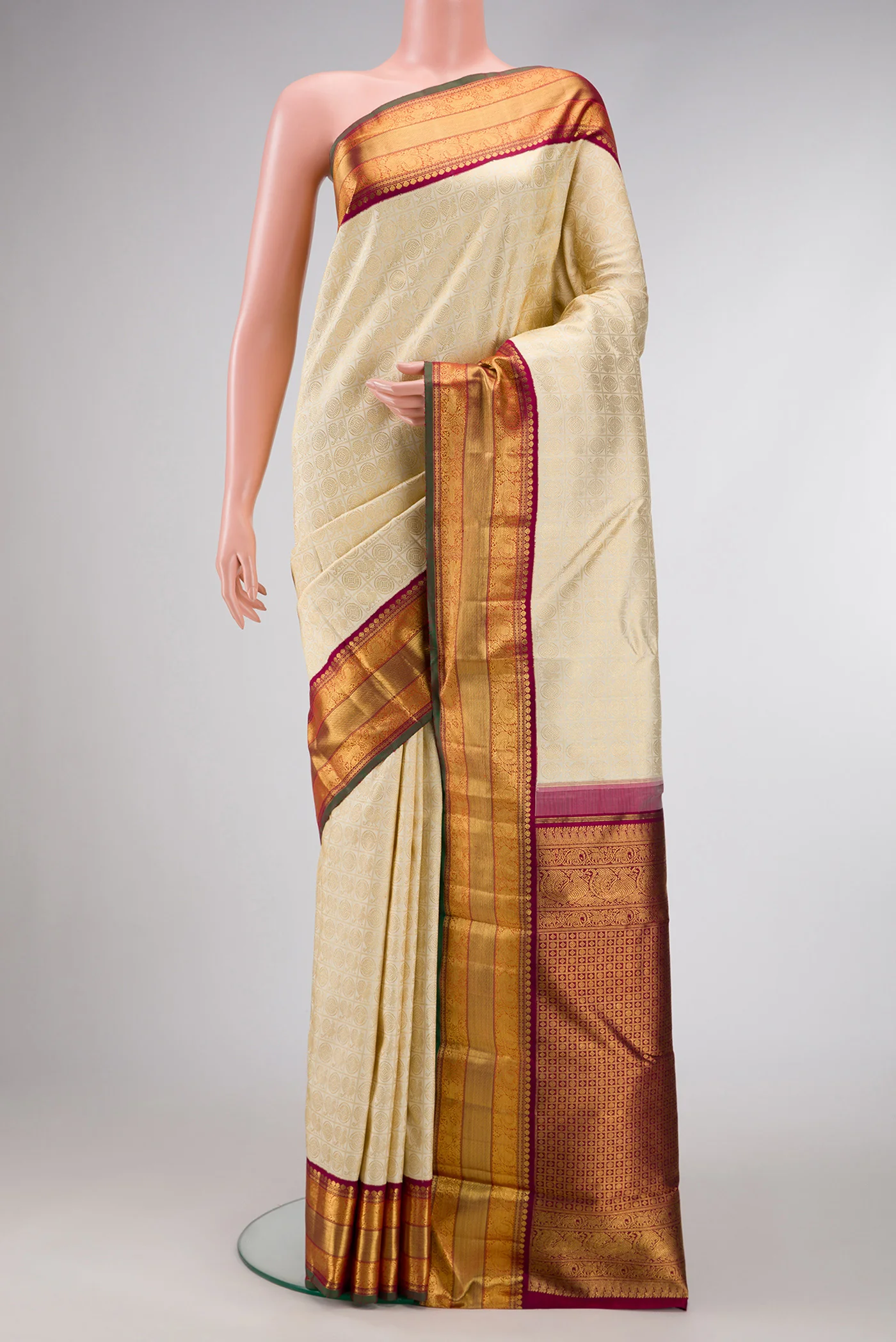 Pure Silk Pure Zari Off White Kanjivaram Saree