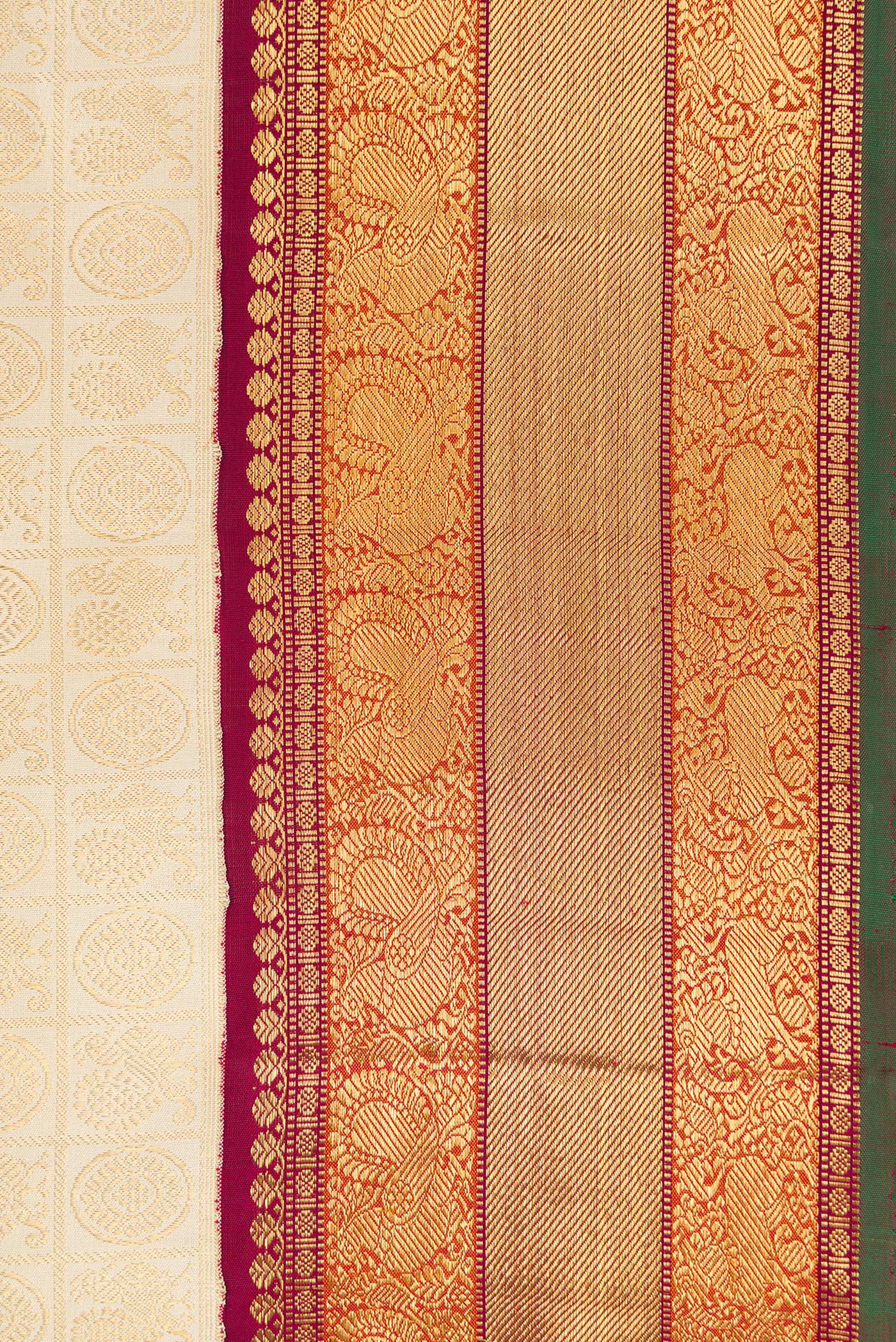 Pure Silk Pure Zari Off White Kanjivaram Saree - Image 3