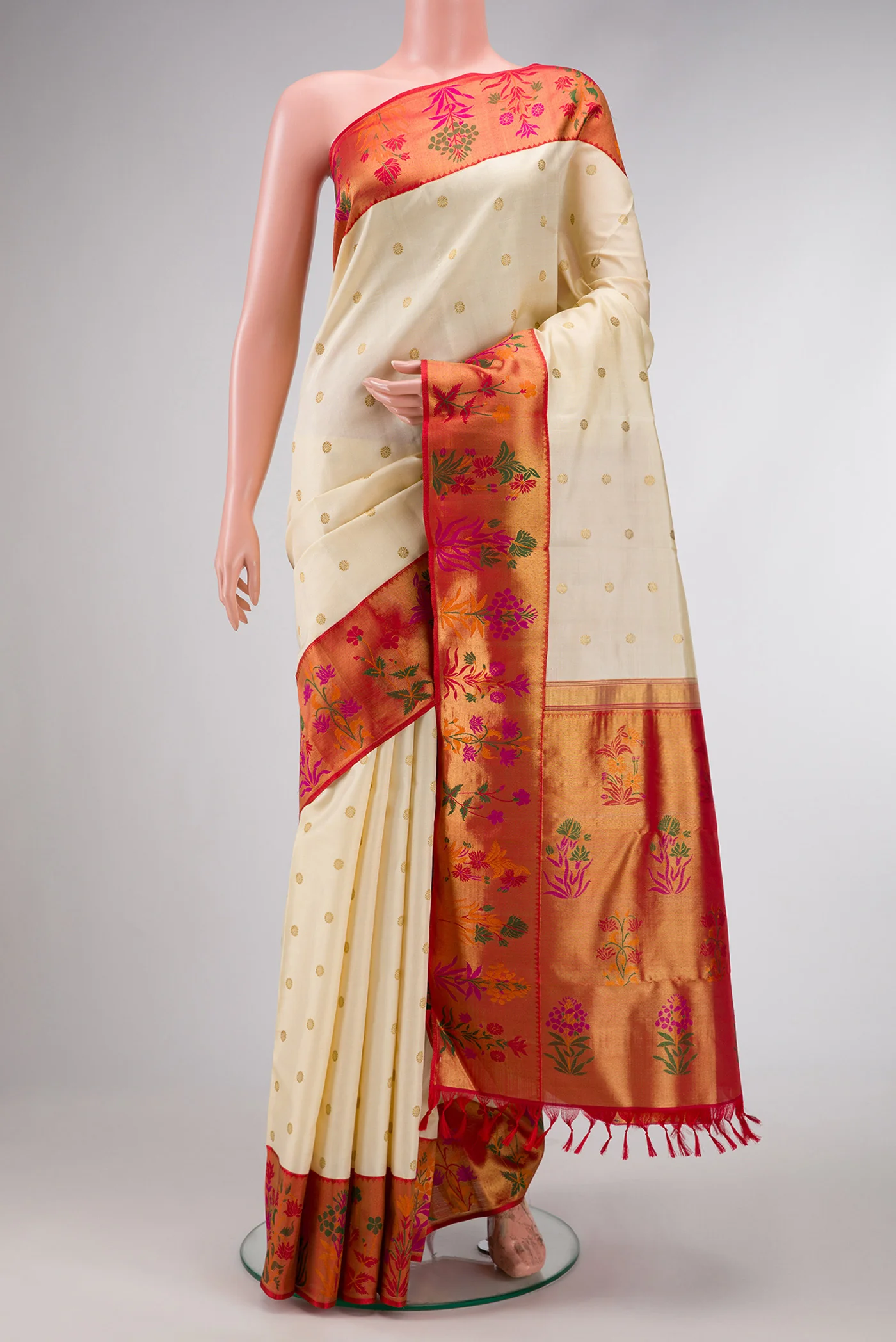 Pure Silk Pure Zari Off White Kanjivaram Saree