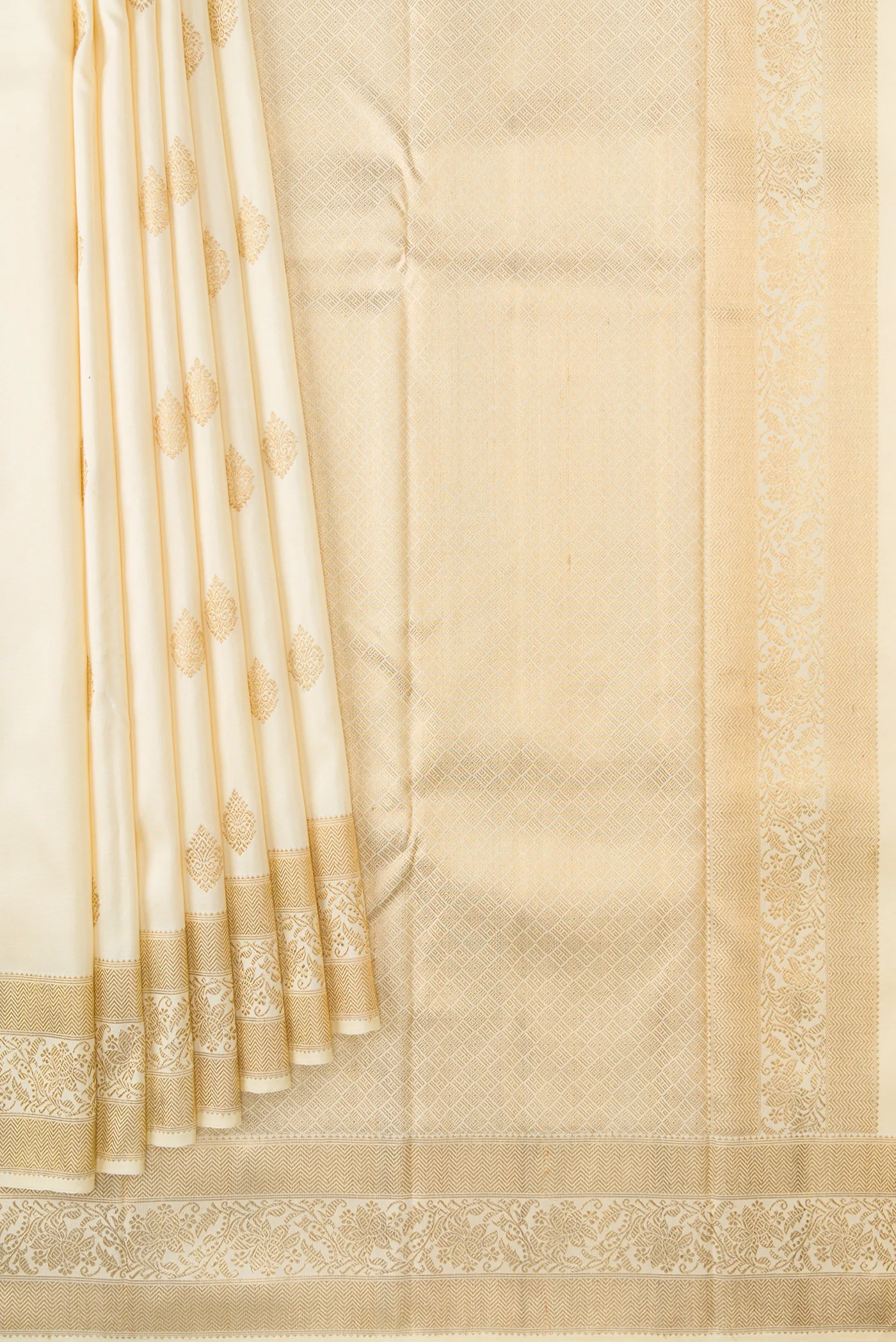Pure Silk Pure Zari Off White Kanjivaram Saree - Image 4