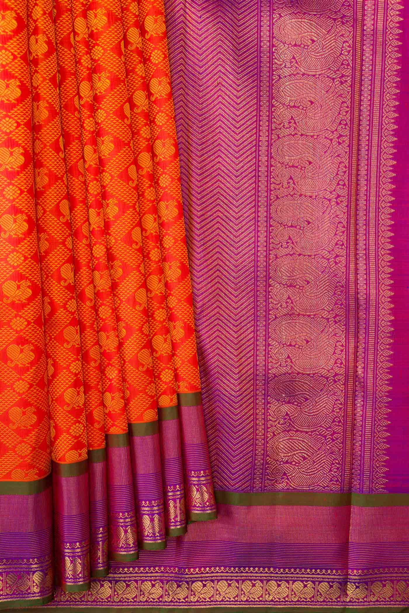 Pure Silk Pure Zari Orange Dual Tone Kanchipuram Saree - Image 4