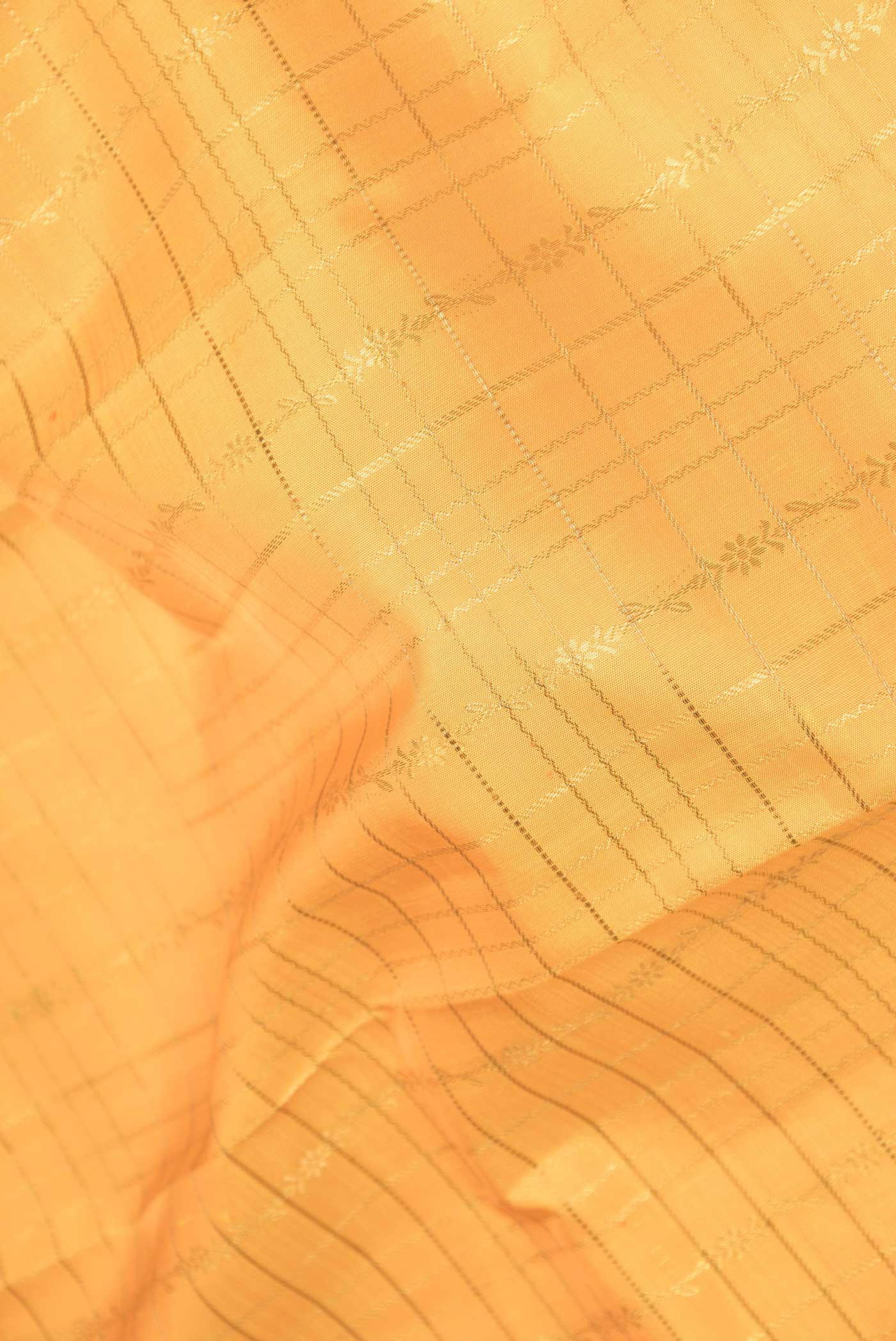 Pure Silk Pure Zari Yellow Kanjivaram Saree - Image 2