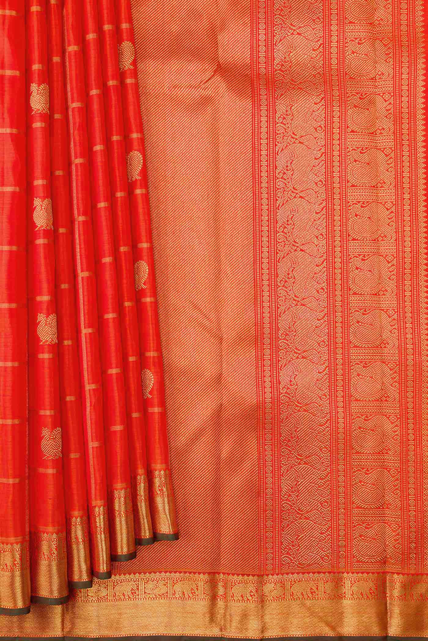 Pure Silk Pure Zari Orange Dual Tone Kanjivaram Saree - Image 4