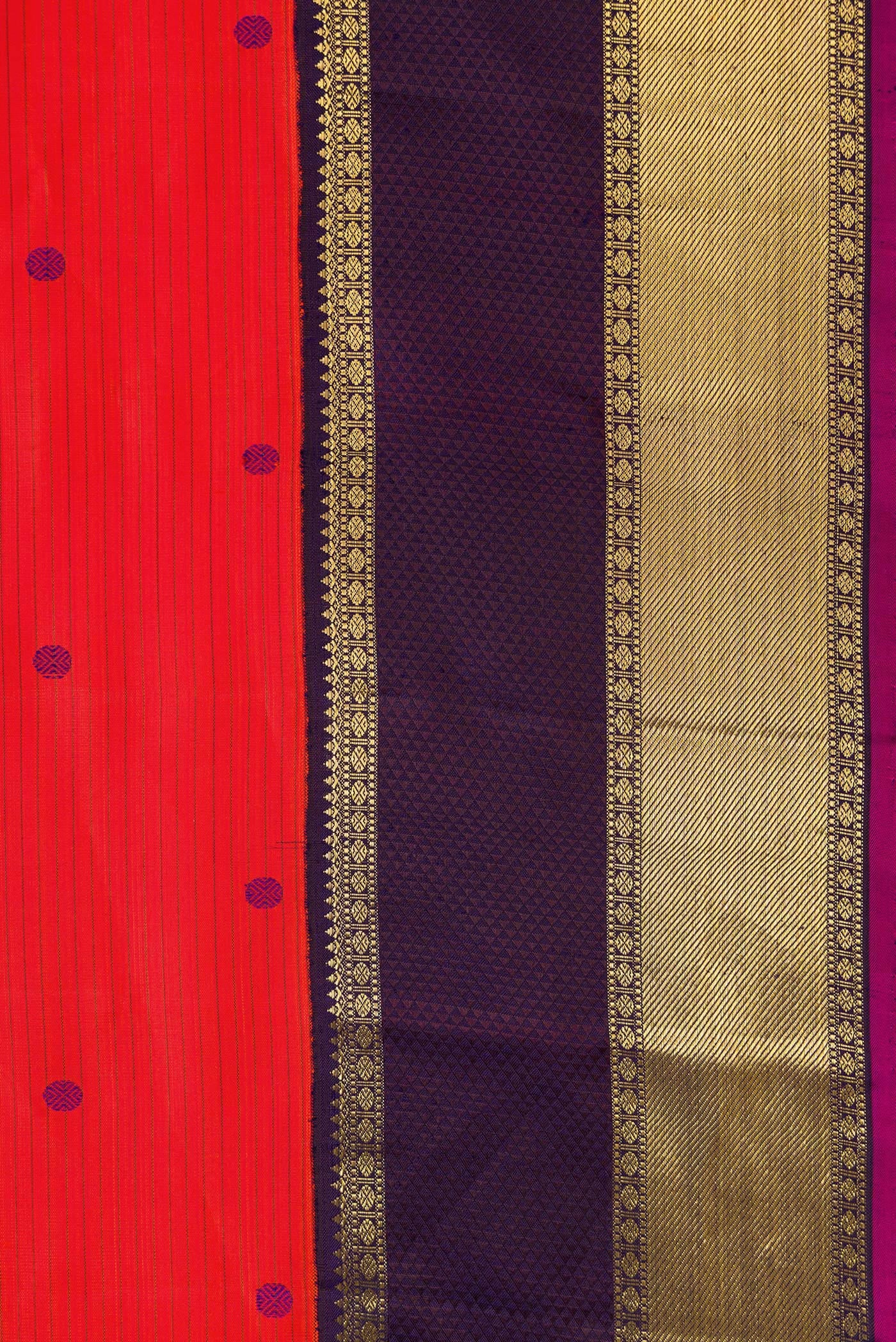 Pure Silk Pure Zari Red Kanjivaram Saree - Image 3