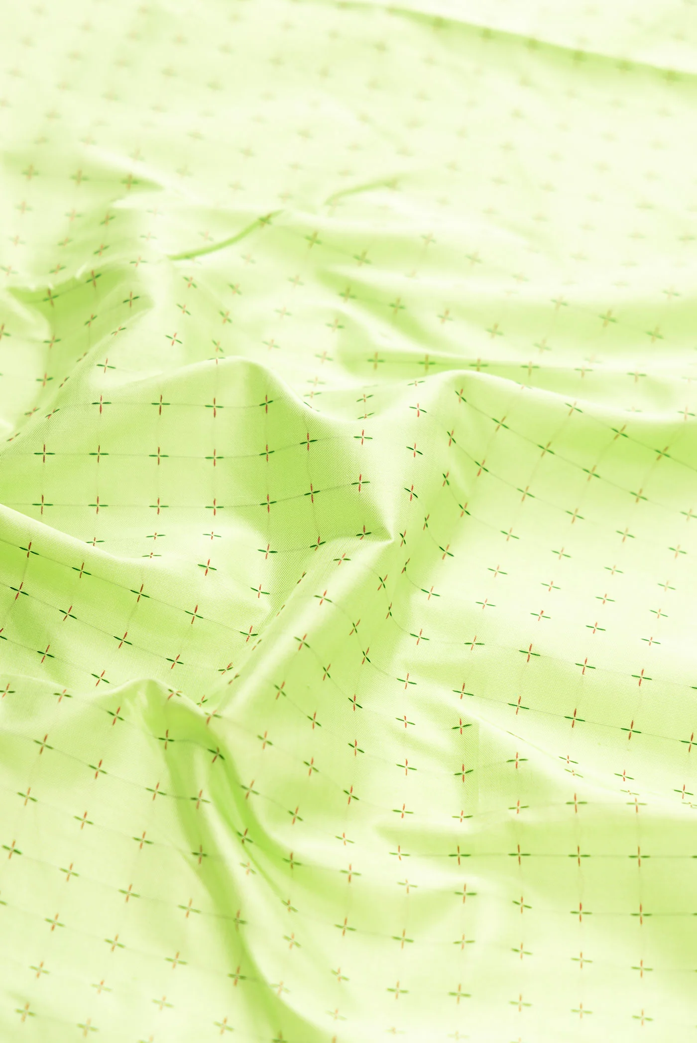 Pure Silk Pure Zari Parrot Green Dual Tone Kanjivaram Saree - Image 2