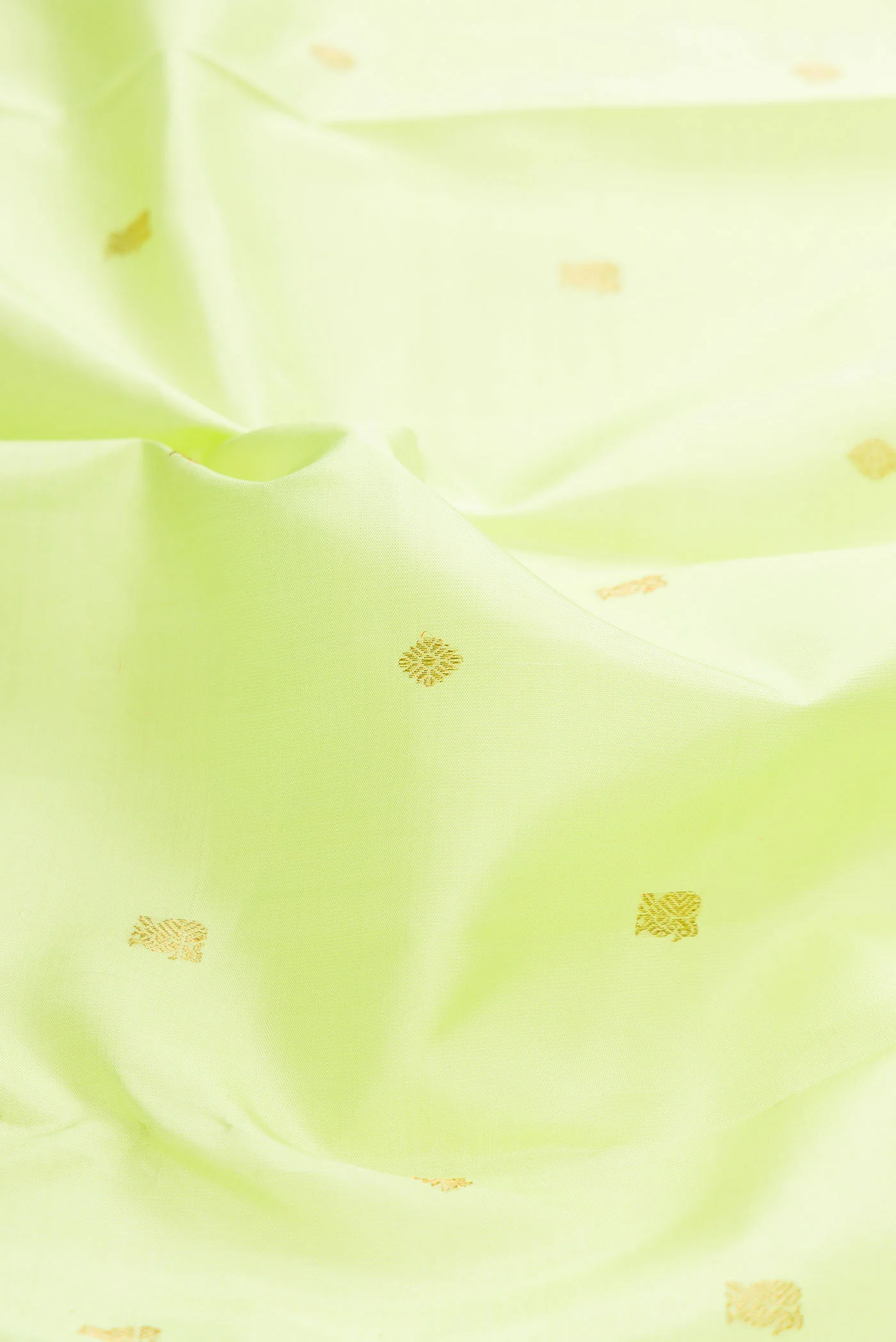 Pure Silk Pure Zari Parrot Green Dual Tone Kanchipuram Saree - Image 2
