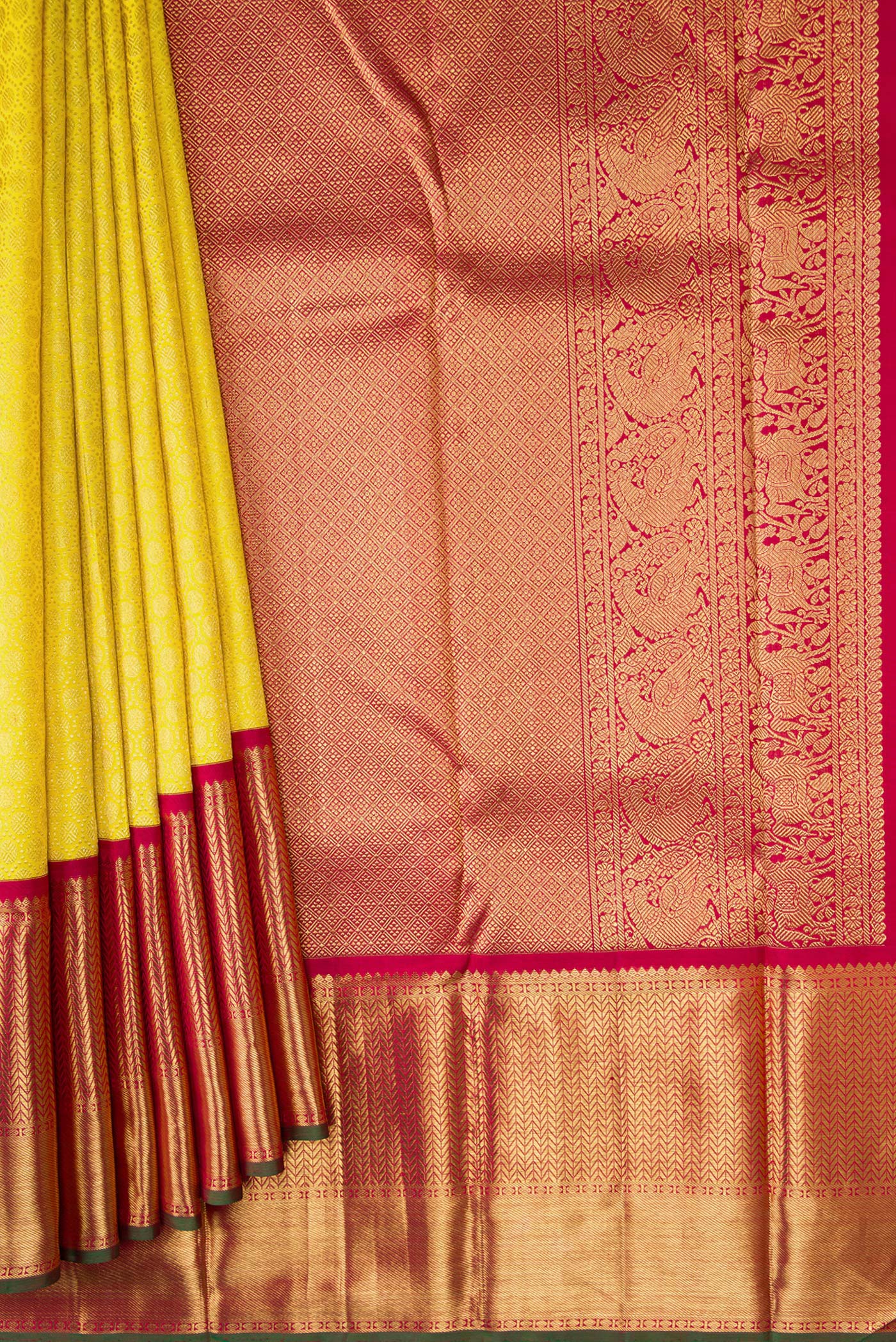 Pure Silk Pure Zari Lemon Yellow Kanjivaram Saree - Image 4