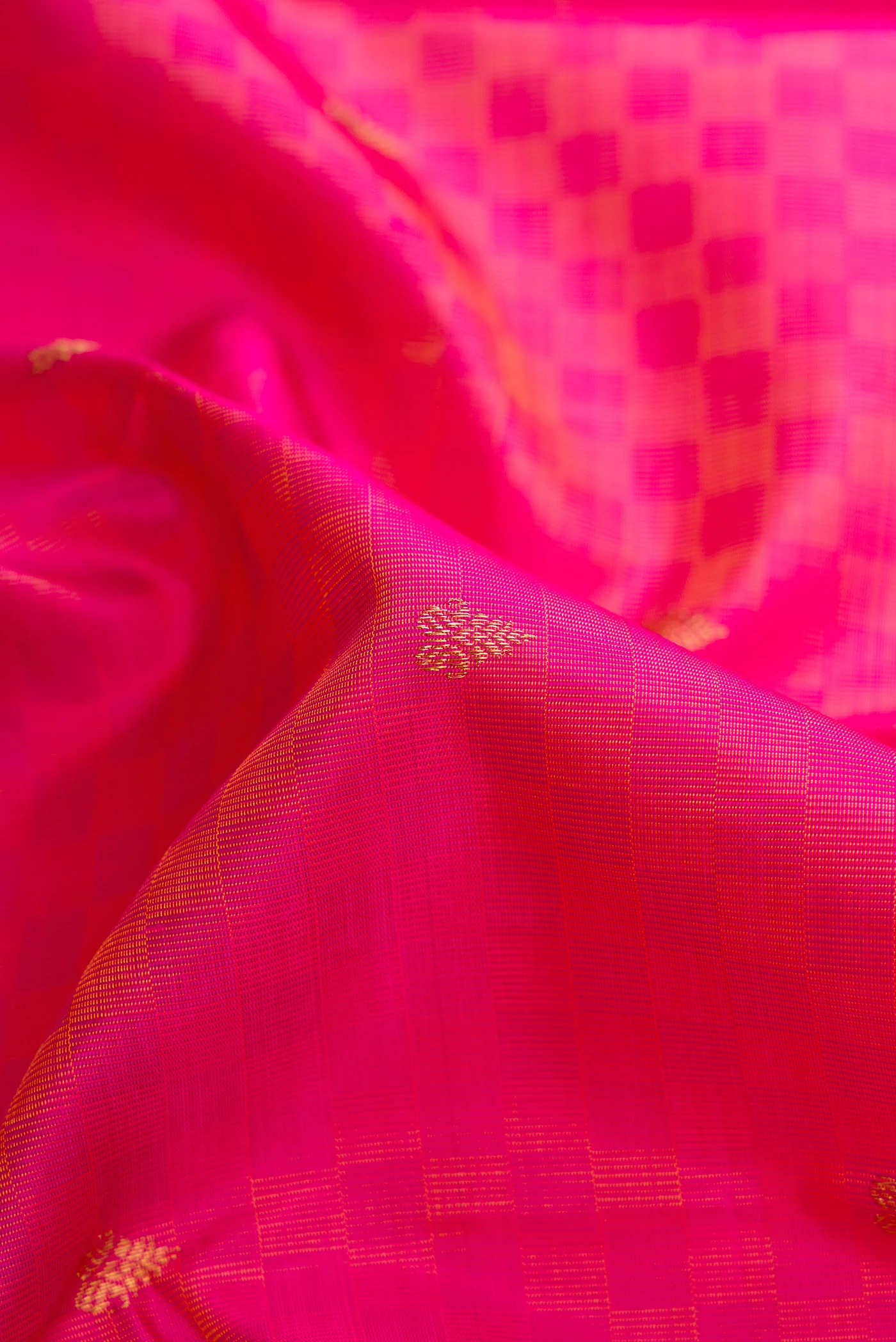 Pure Silk Pure Zari Pink Dual Tone Kanchipuram Saree - Image 2