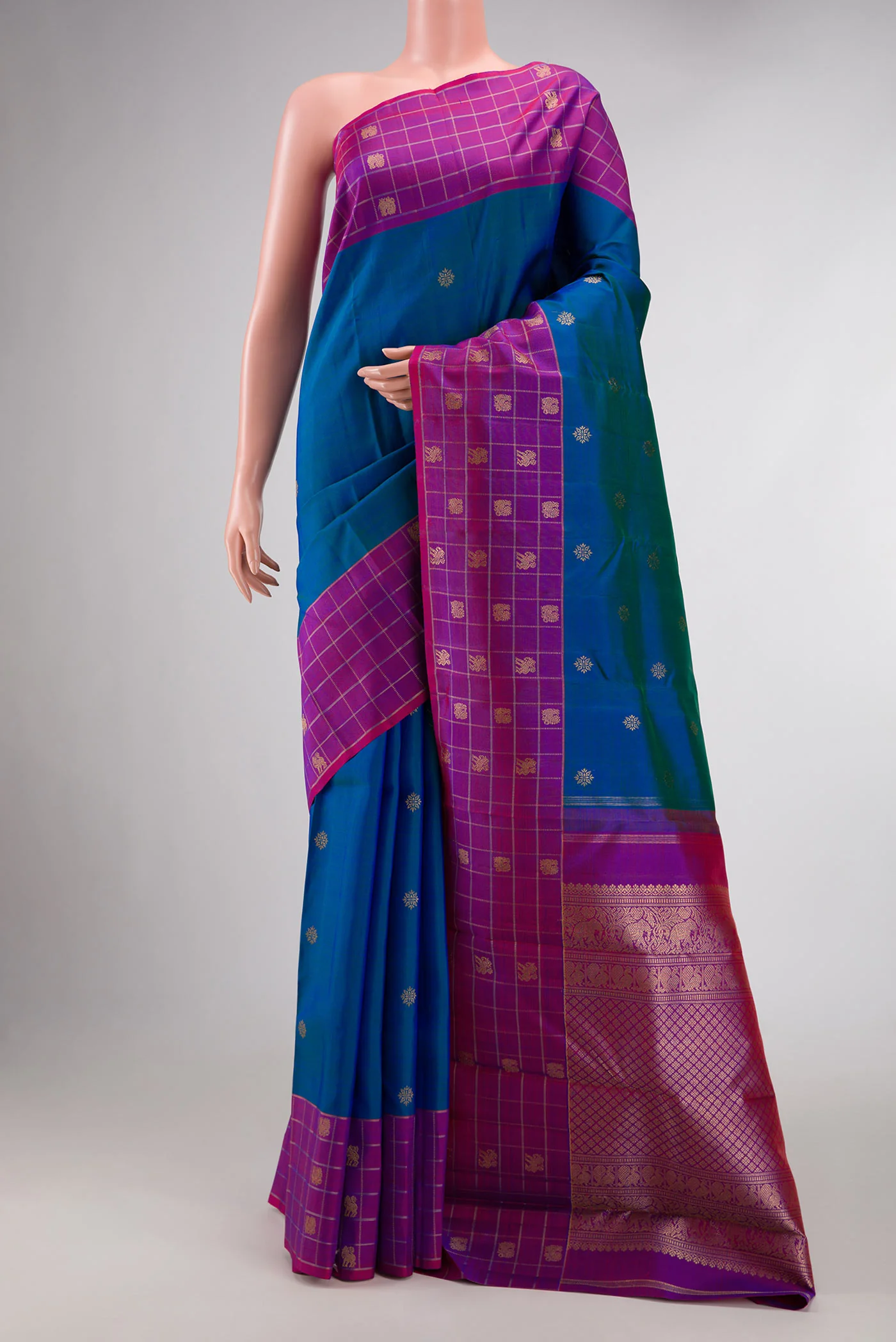 Pure Silk Pure Zari Peacock Blue Dual Tone Kanchipuram Saree