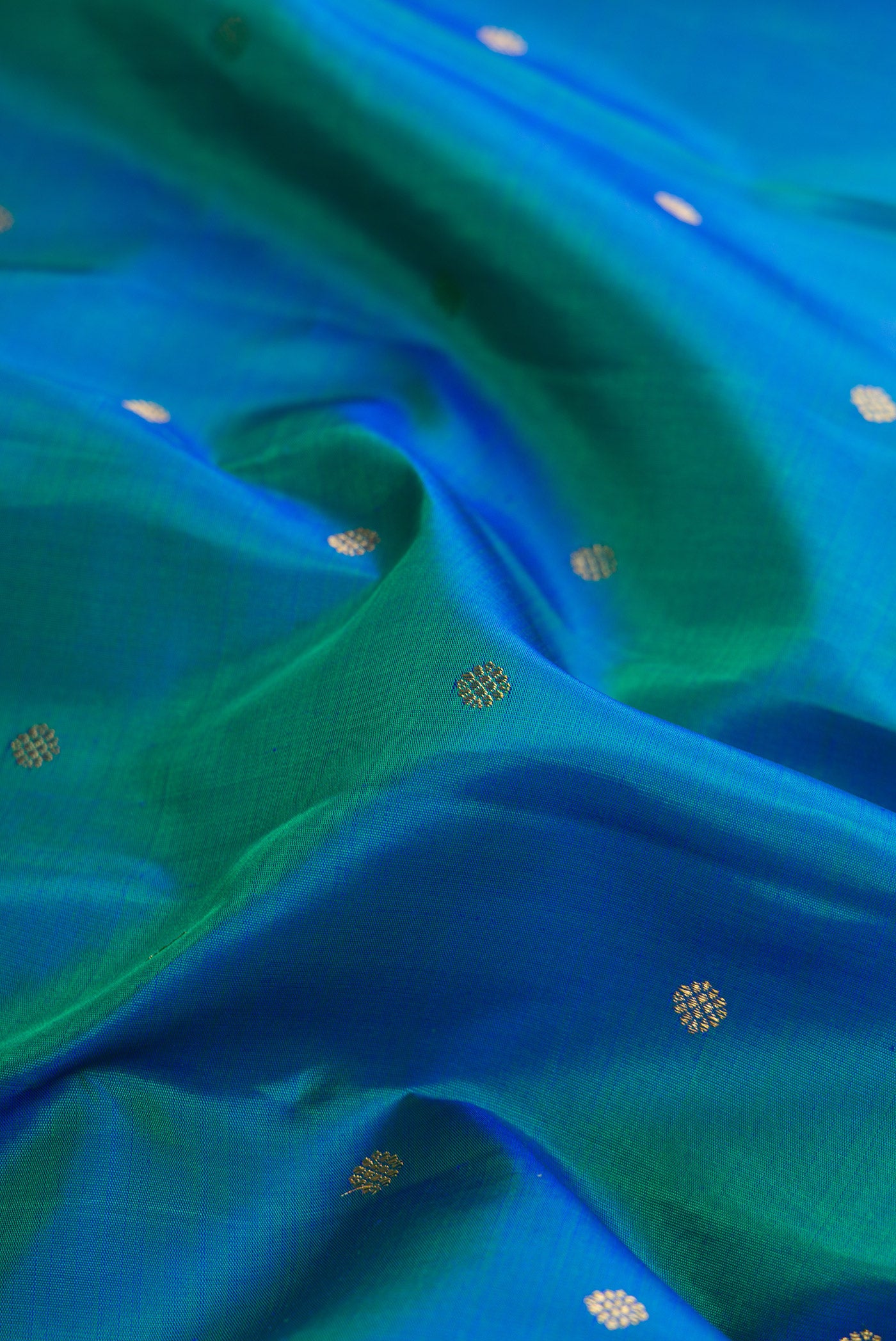 Pure Silk Pure Zari Peacock Blue Kanjivaram Saree - Image 2