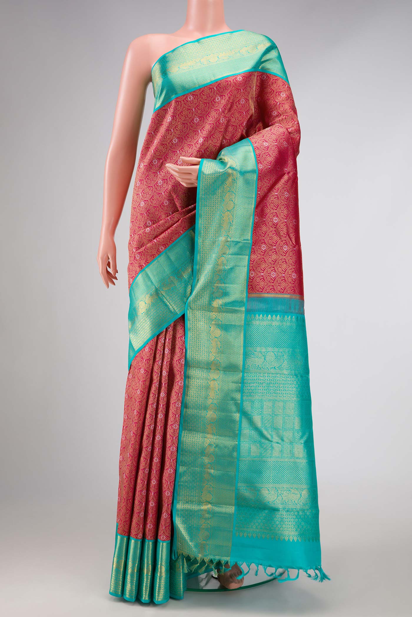 Pure Silk Pure Zari Pink Dual Tone Kanjivaram Saree
