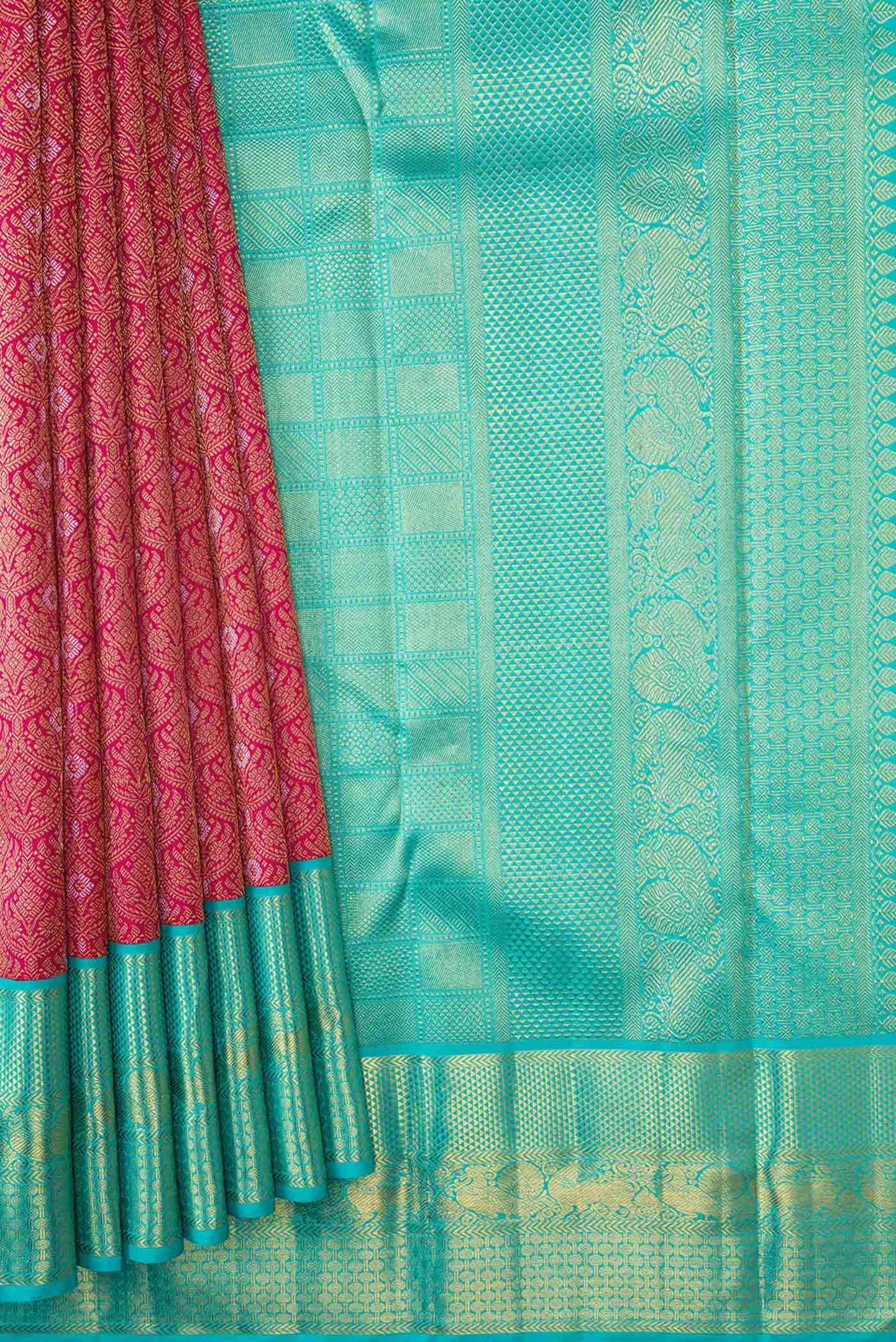 Pure Silk Pure Zari Pink Dual Tone Kanjivaram Saree - Image 4