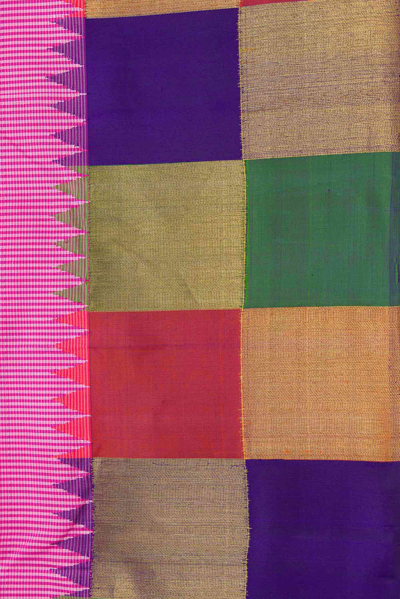 Pure Silk Pure Zari Pink Dual Tone Kanjivaram Saree - Image 3