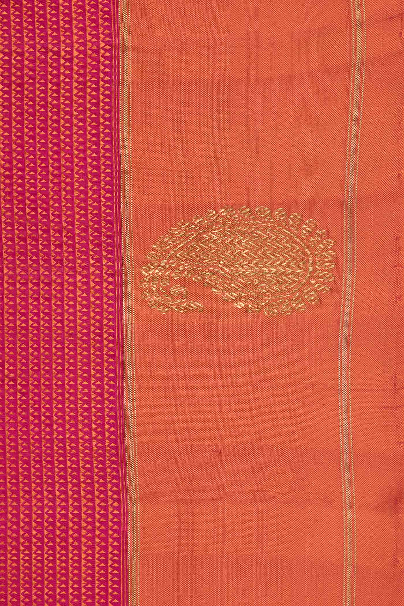 Pure Silk Pure Zari Pink Dual Tone Kanchipuram Saree - Image 3