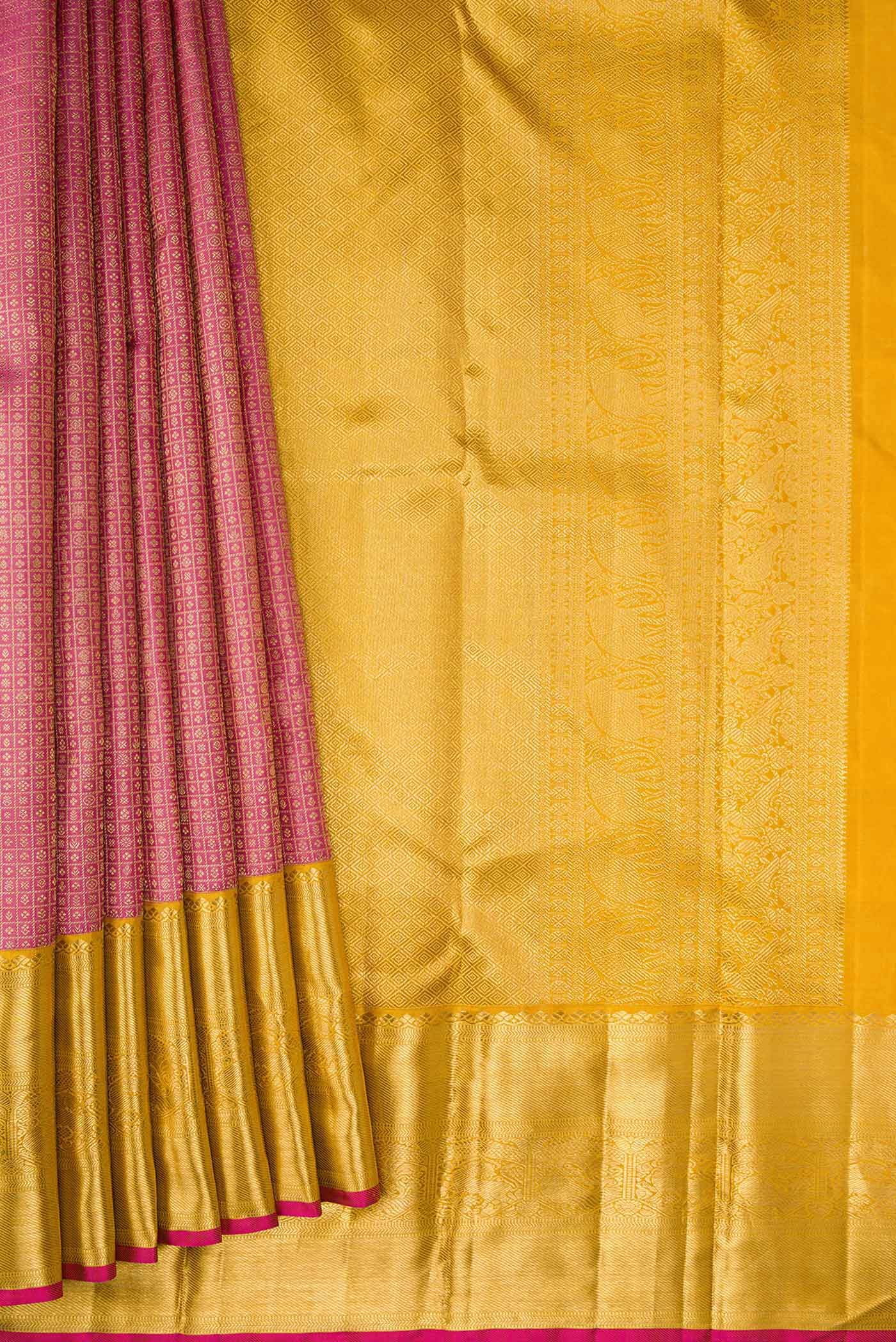 Pure Silk Pure Zari Pink Dual Tone Kanjivaram Saree - Image 4