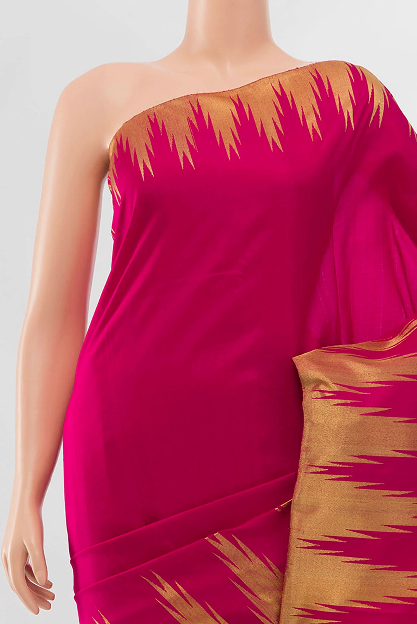 Pure Silk Pure Zari Pink Kanchipuram Saree - Image 2