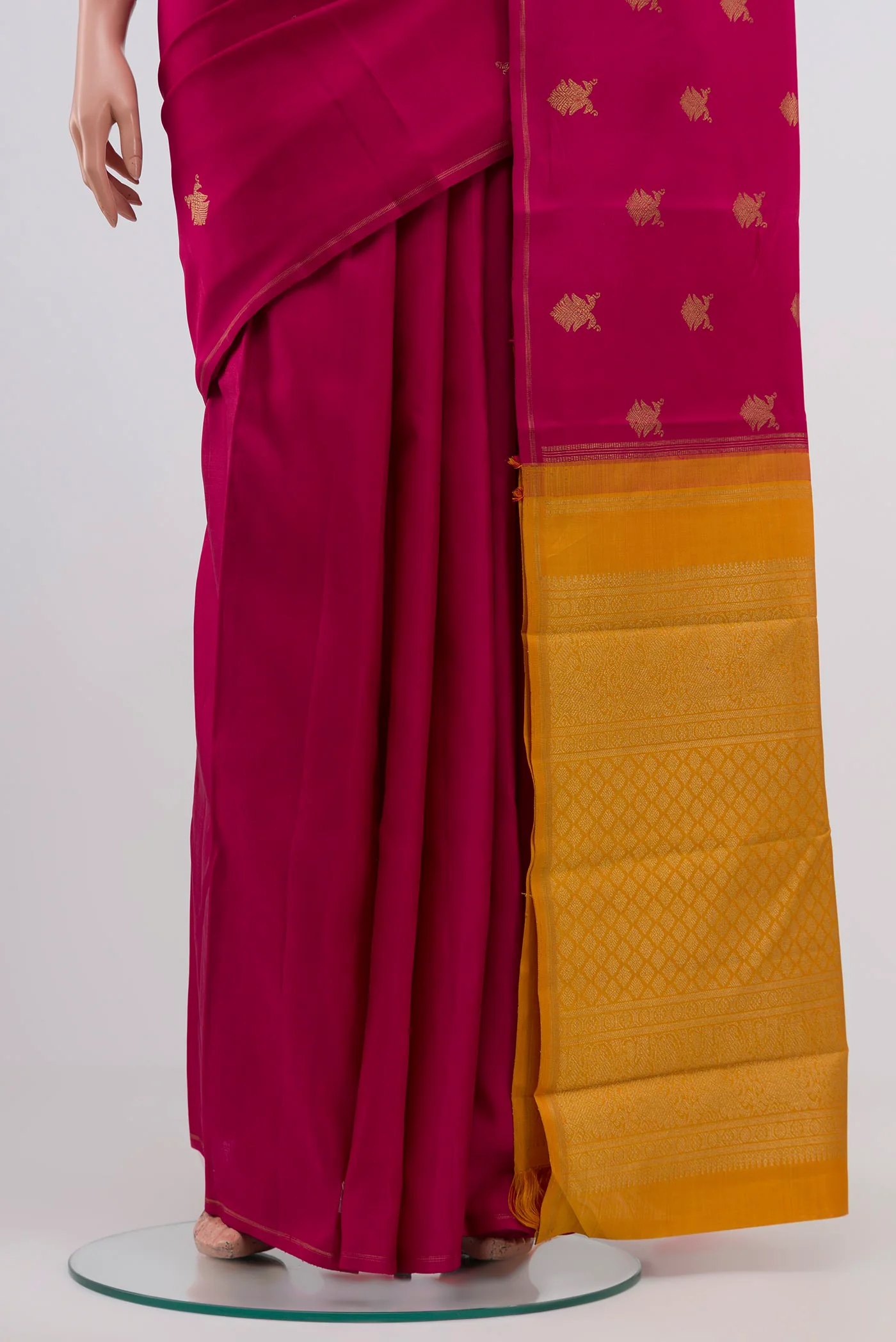 Pure Silk Pure Zari Pink Kanchipuram Saree - Image 3
